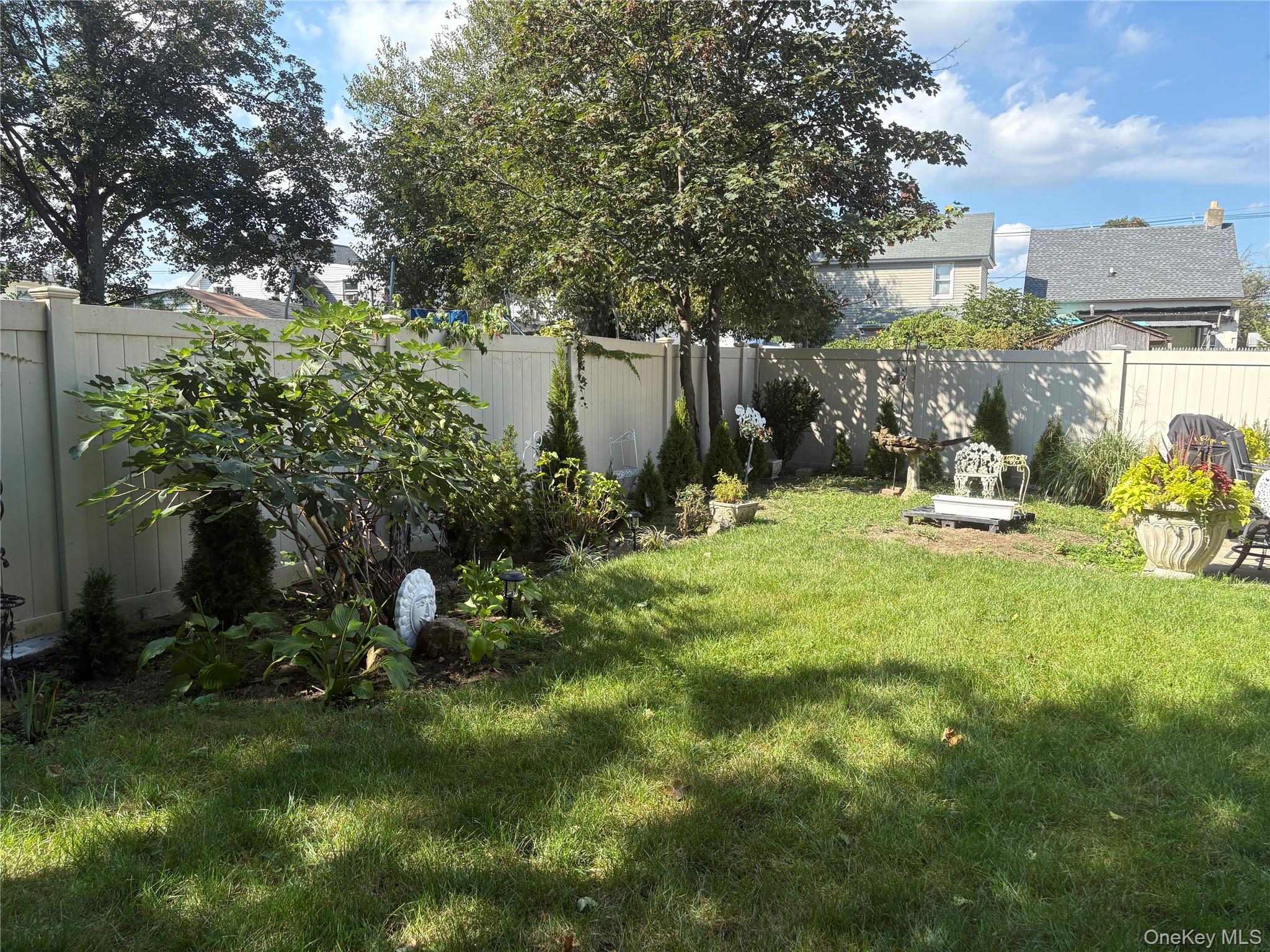 346 S Main Street, Freeport, NY 11520