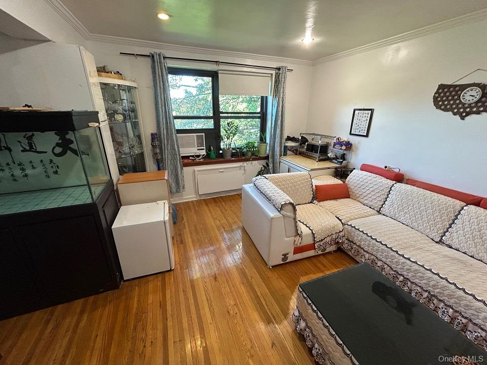 213-01 75 Avenue # 4D, Bayside, NY 11364