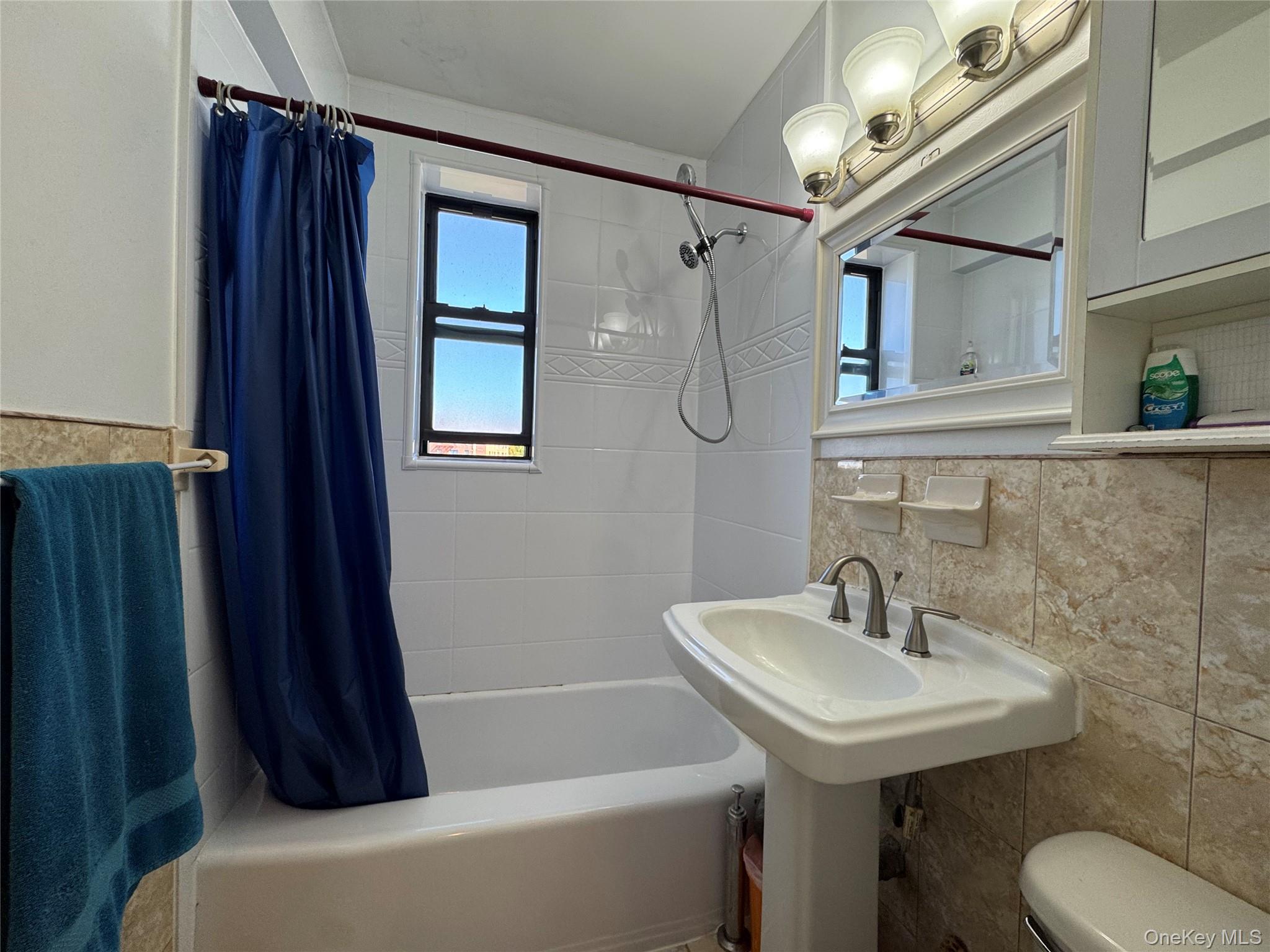 2287 Mott Avenue # 5F, Far Rockaway, NY 11691