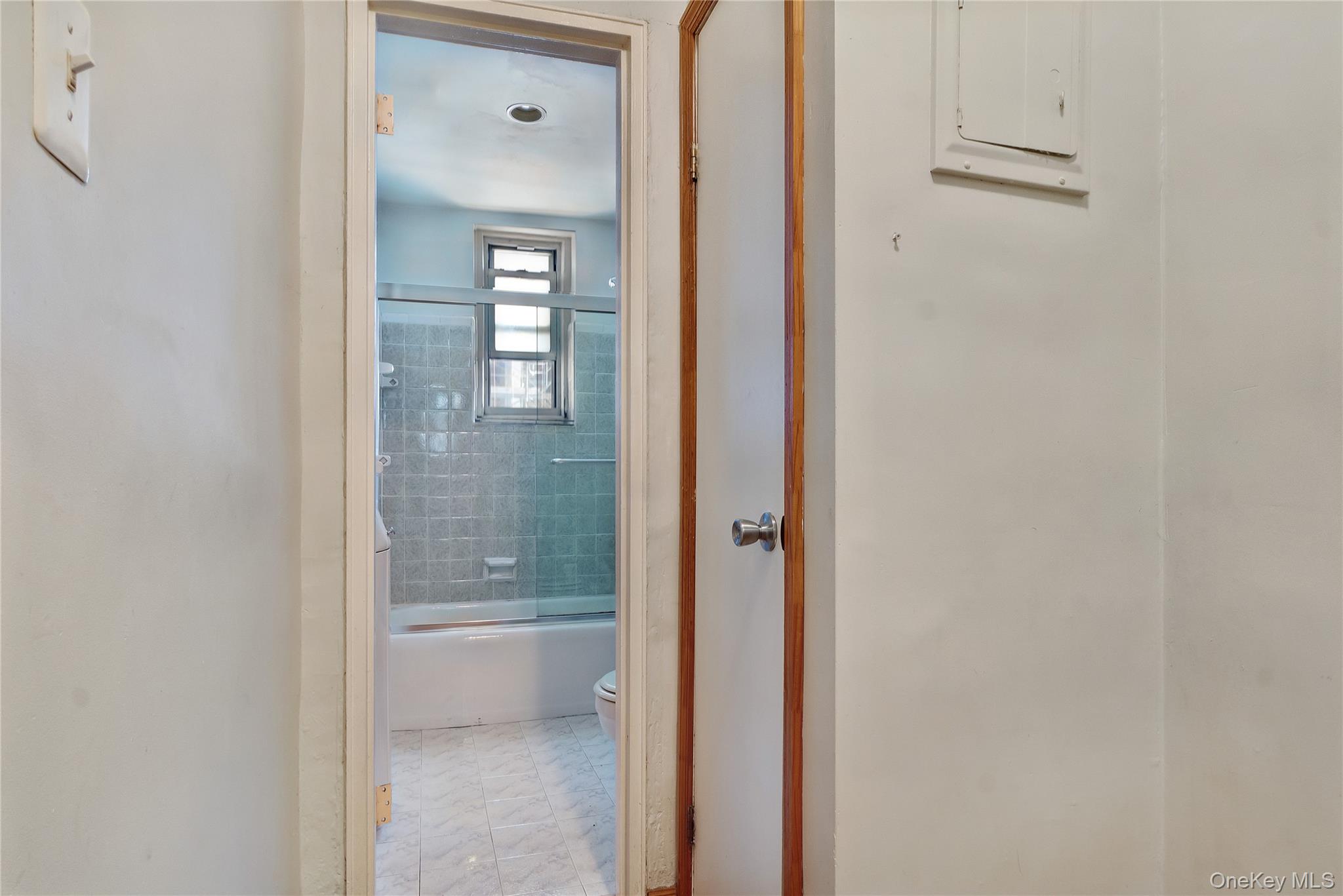 133 Beach 120 Street # 2C, Rockaway Park, NY 11694