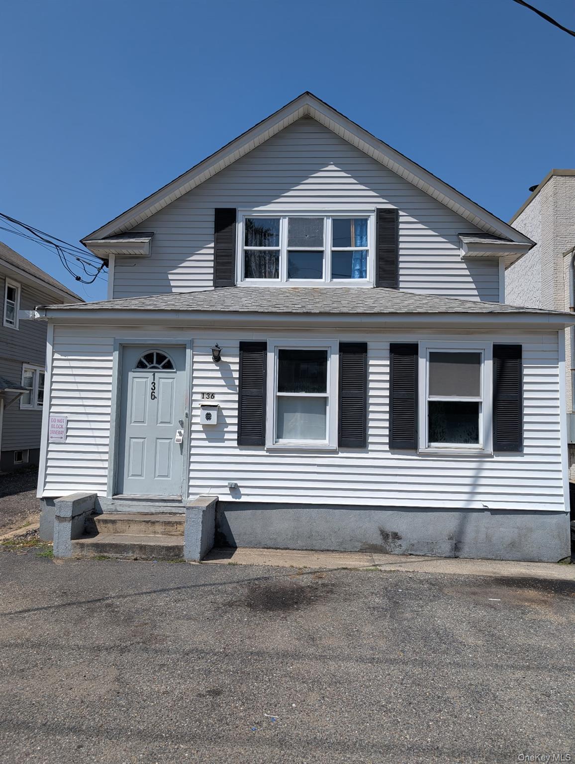 136 Duffy Avenue, Hicksville, NY 11801