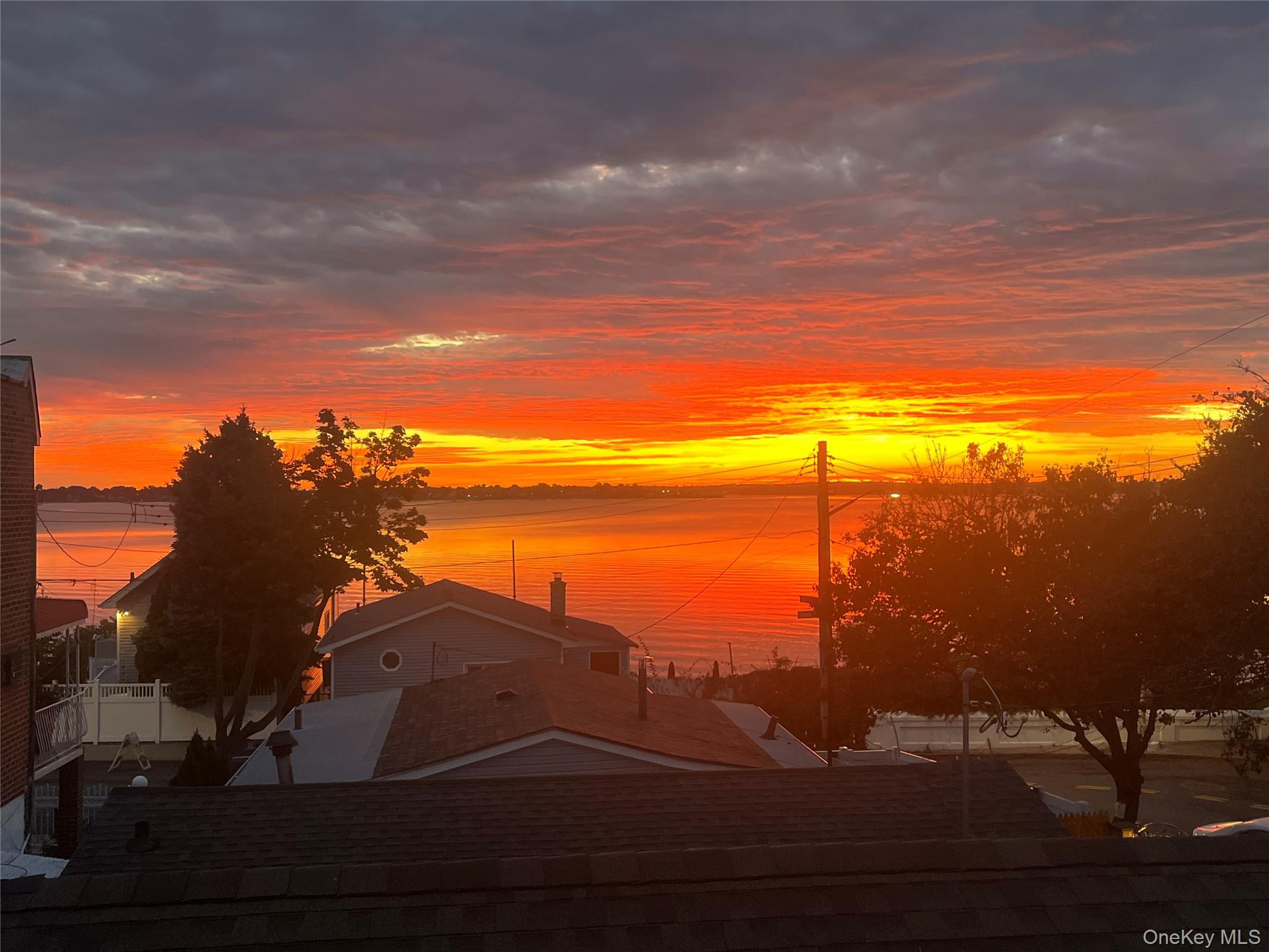 902 Dean Avenue, Bronx, NY 10465