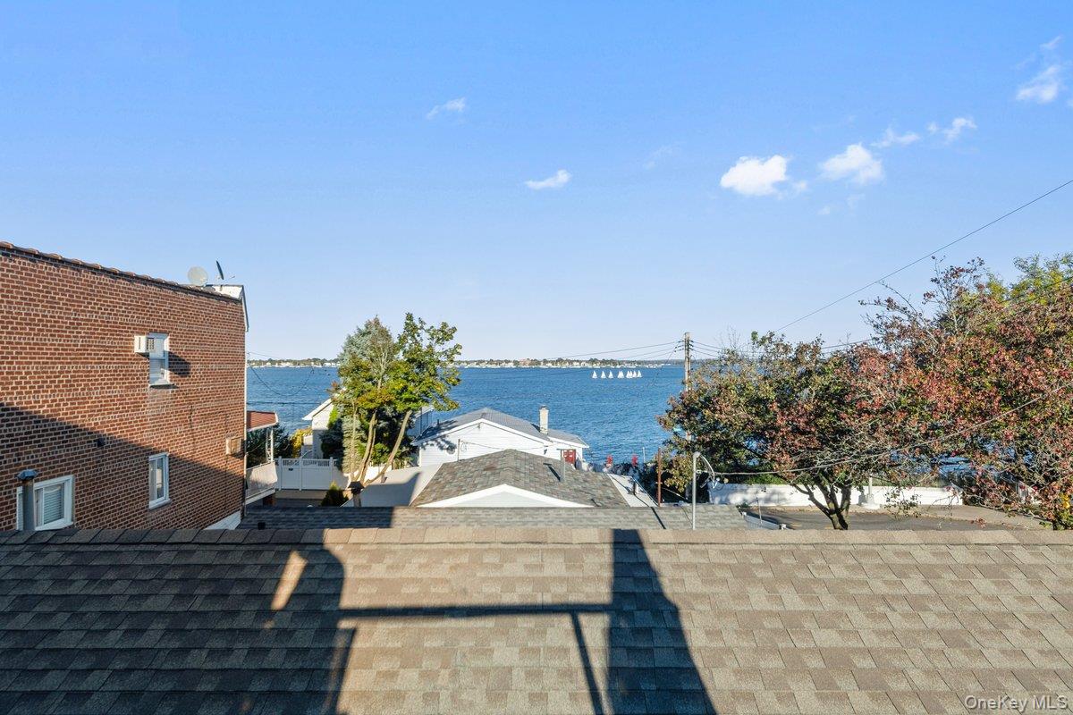 902 Dean Avenue, Bronx, NY 10465