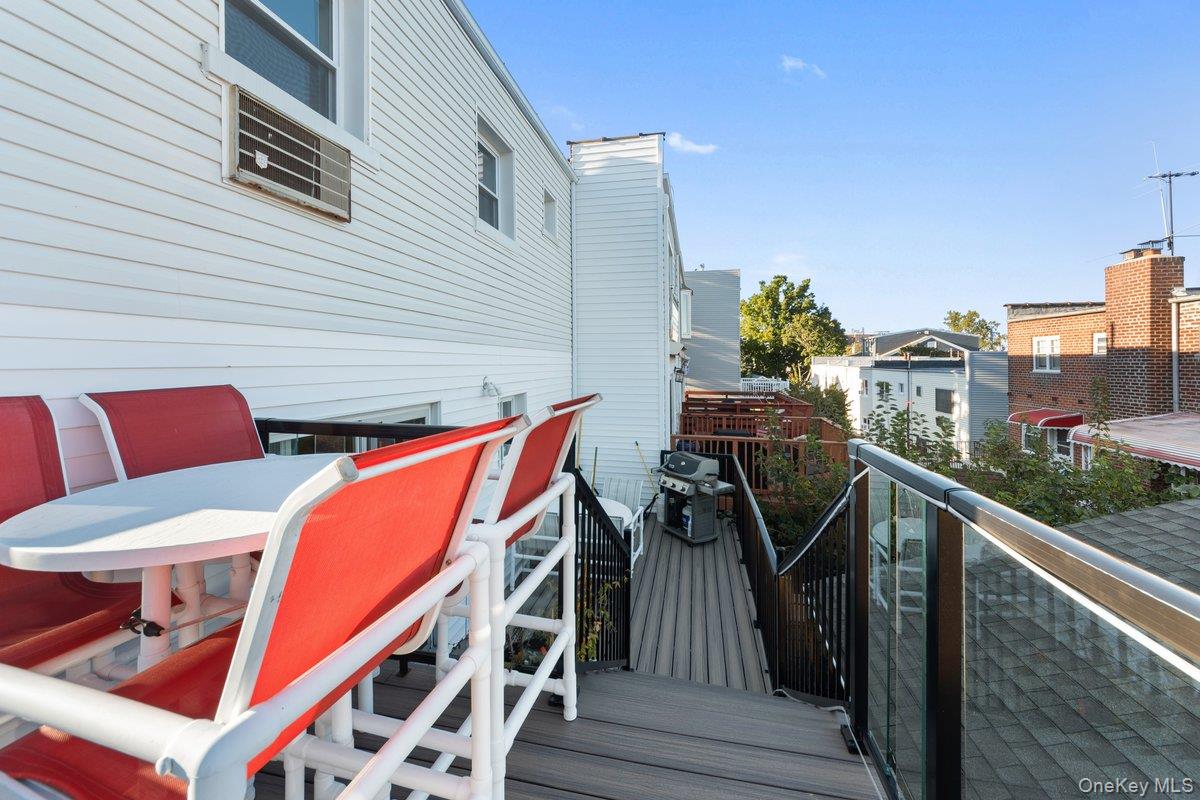 902 Dean Avenue, Bronx, NY 10465