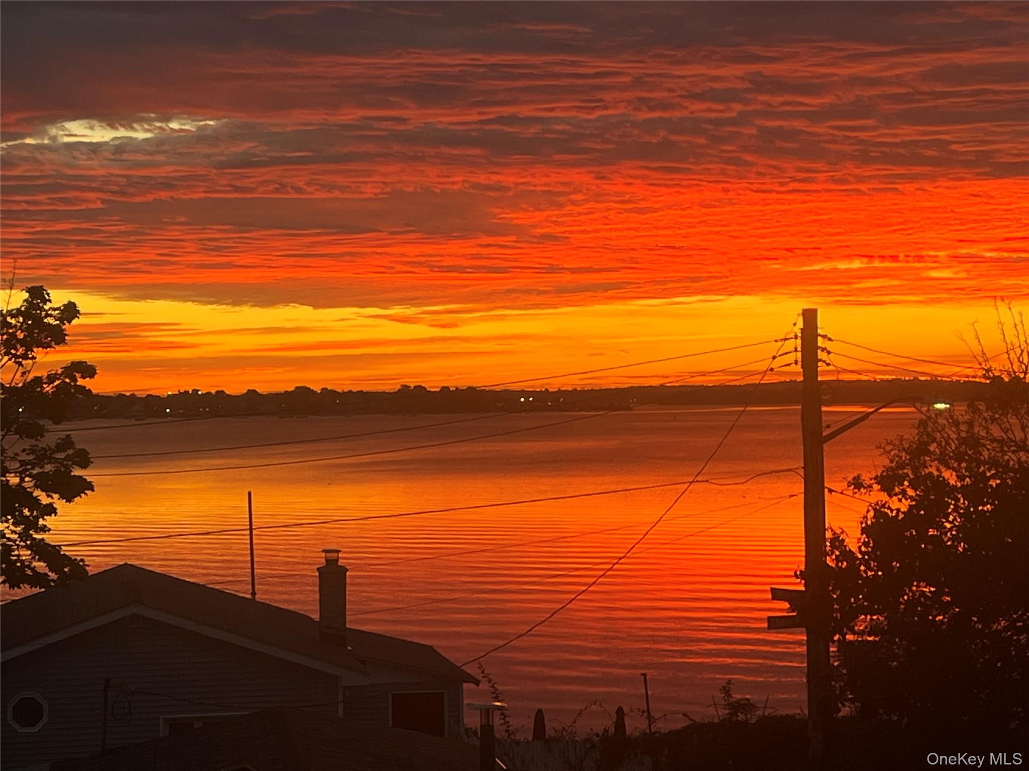 902 Dean Avenue, Bronx, NY 10465