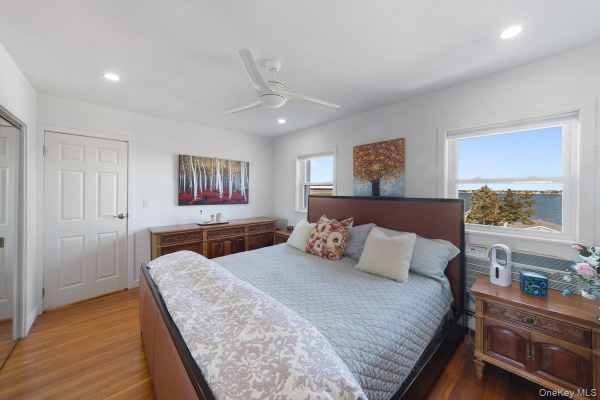 902 Dean Avenue, Bronx, NY 10465