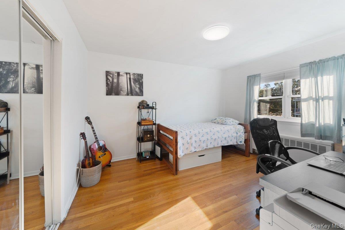 902 Dean Avenue, Bronx, NY 10465