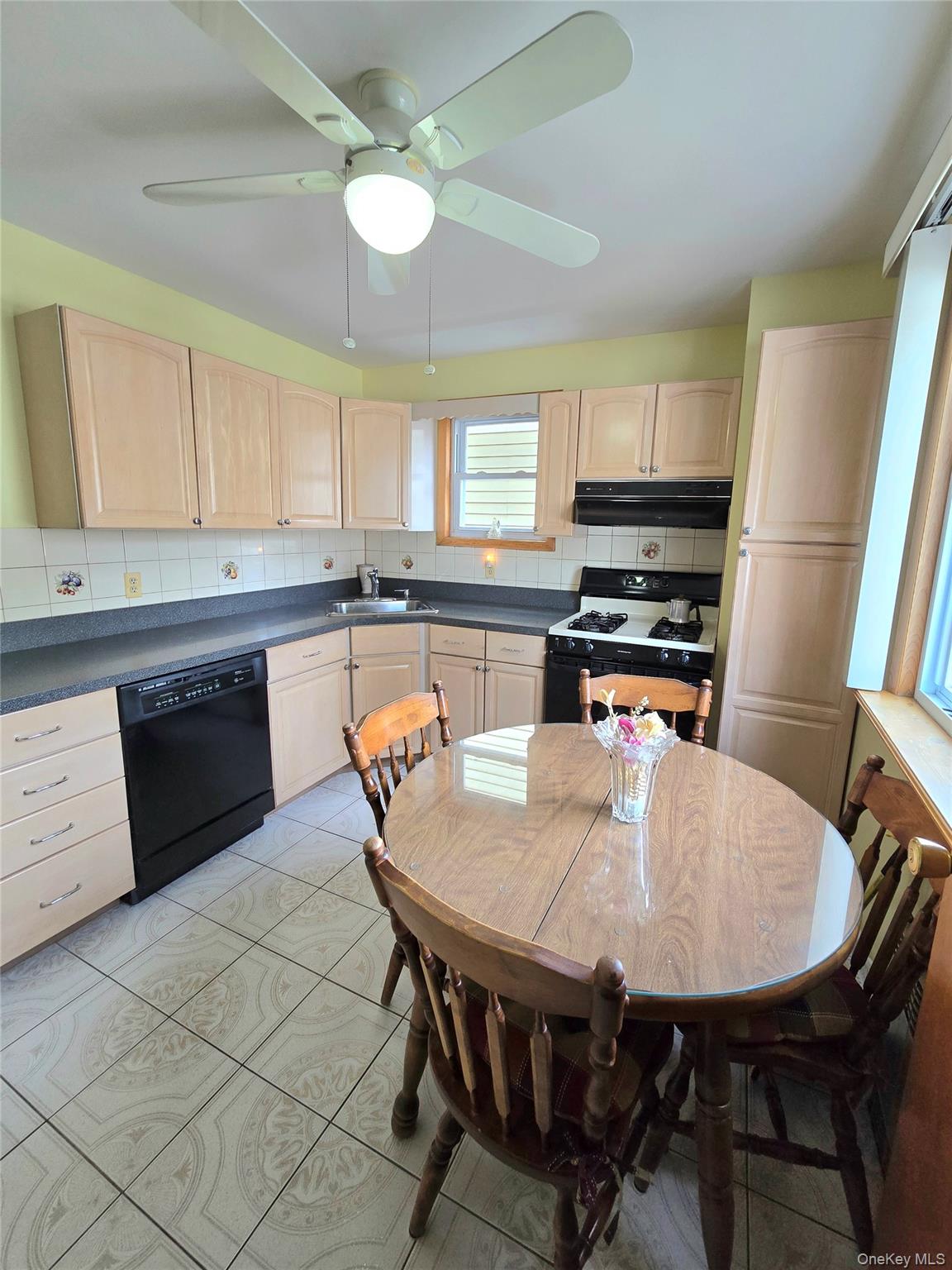 107-20 92nd Street, Ozone Park, NY 11417