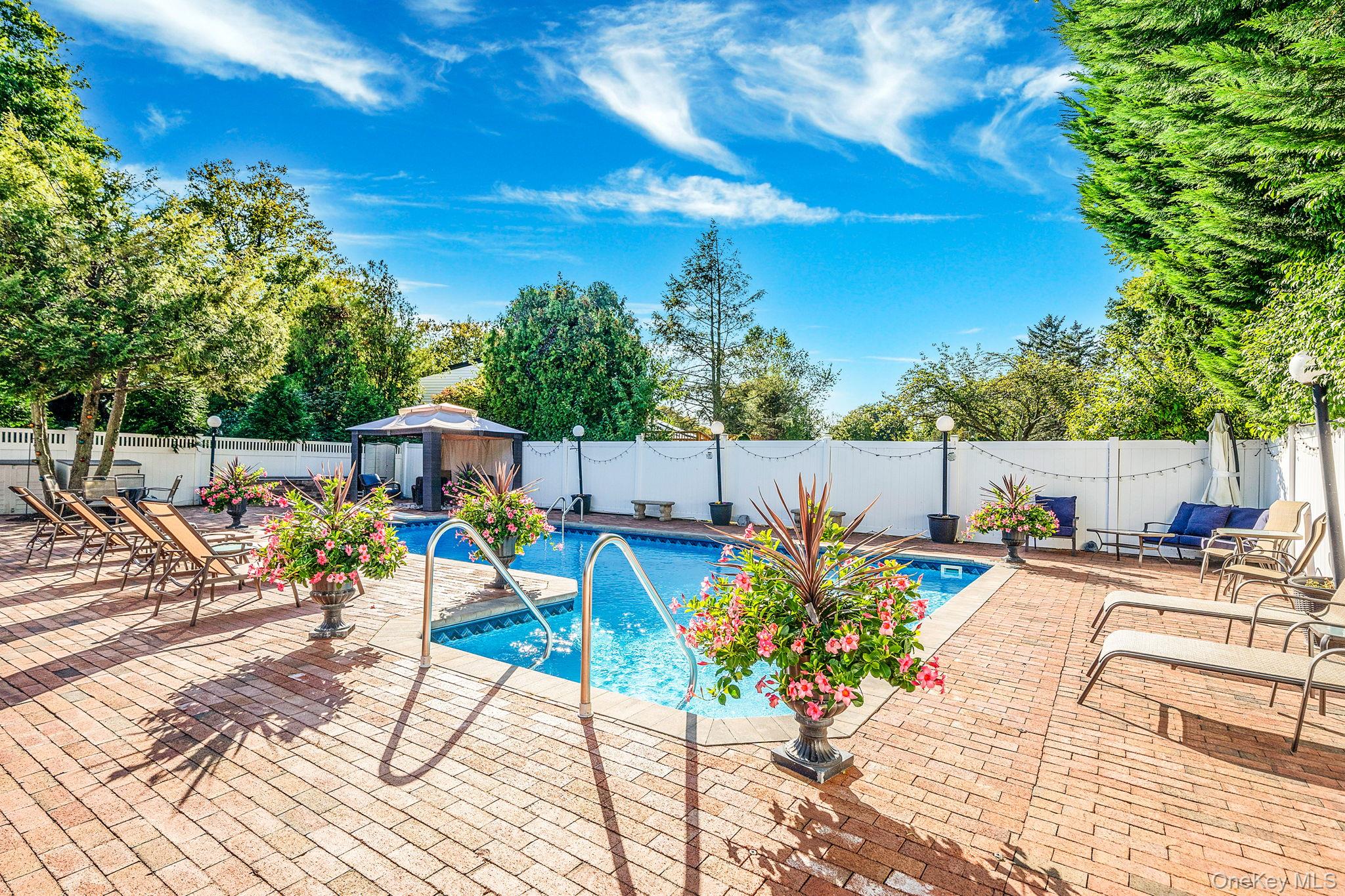 31 Dillon Drive, Dix Hills, NY 11746