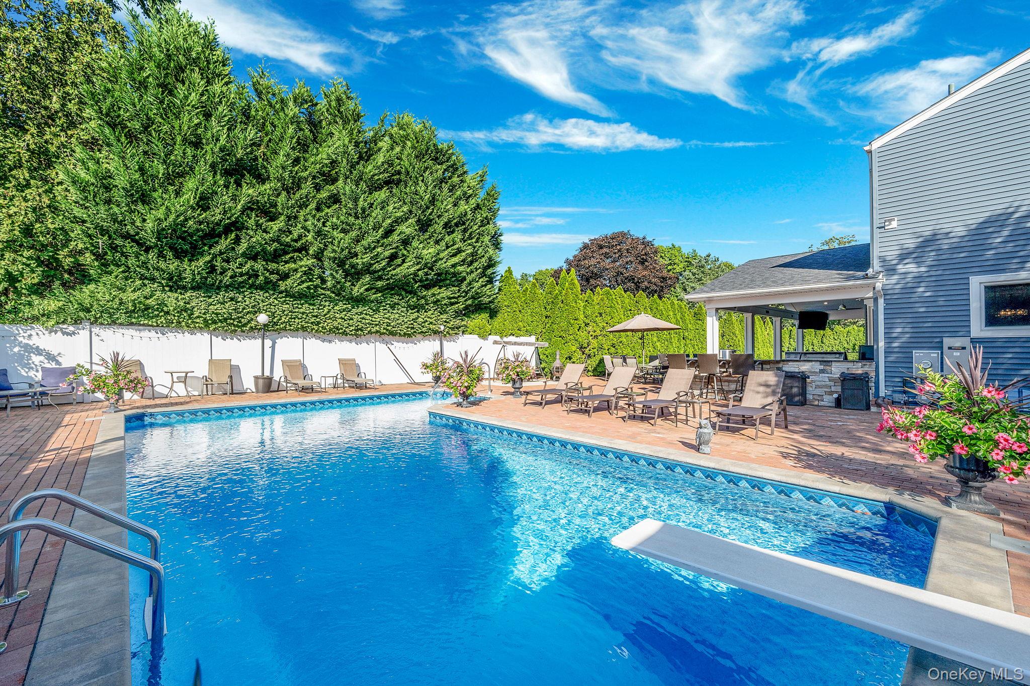 31 Dillon Drive, Dix Hills, NY 11746