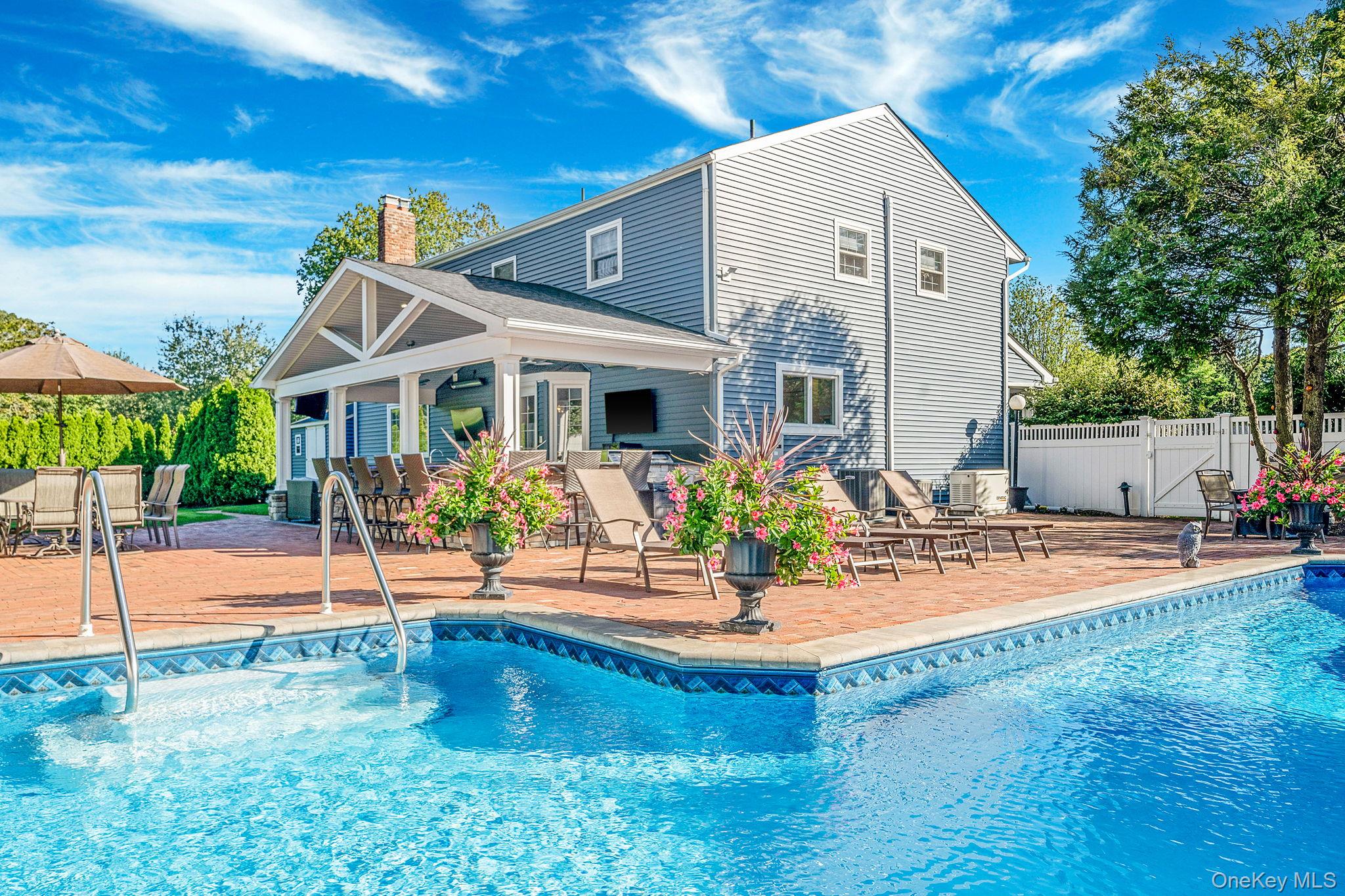 31 Dillon Drive, Dix Hills, NY 11746