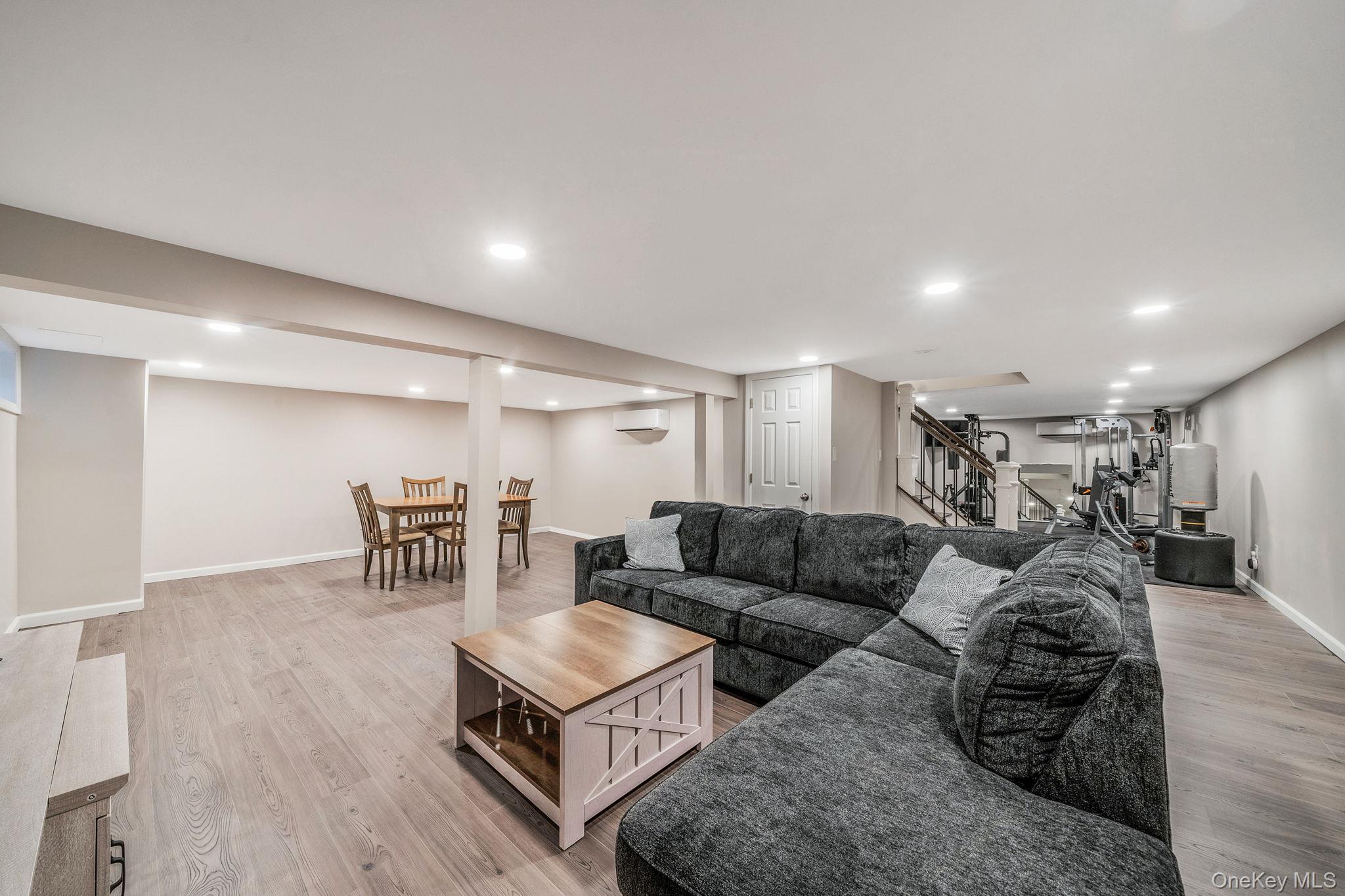 31 Dillon Drive, Dix Hills, NY 11746