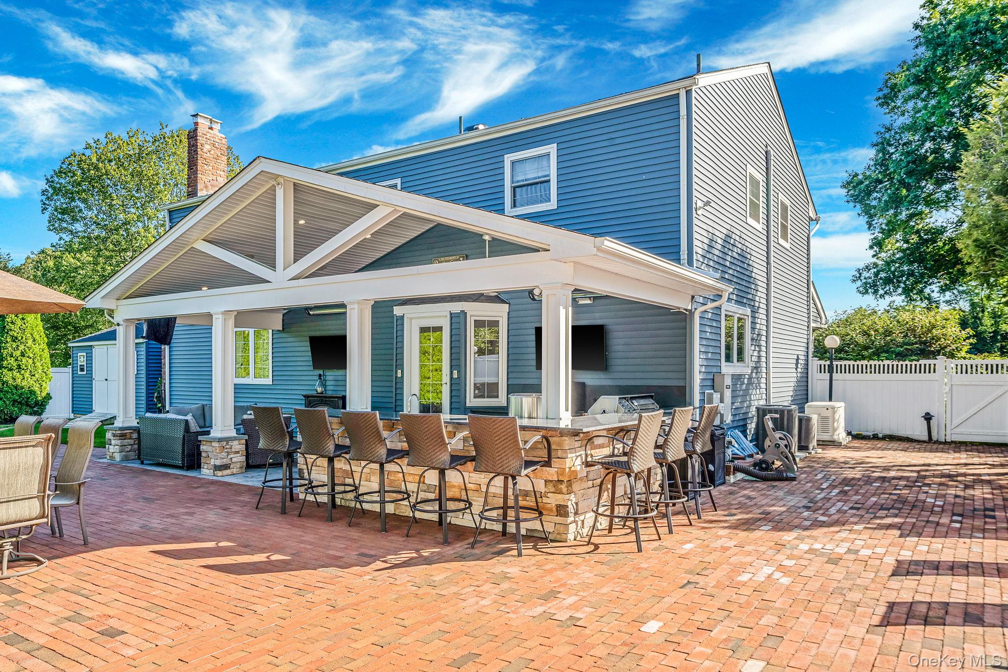 31 Dillon Drive, Dix Hills, NY 11746