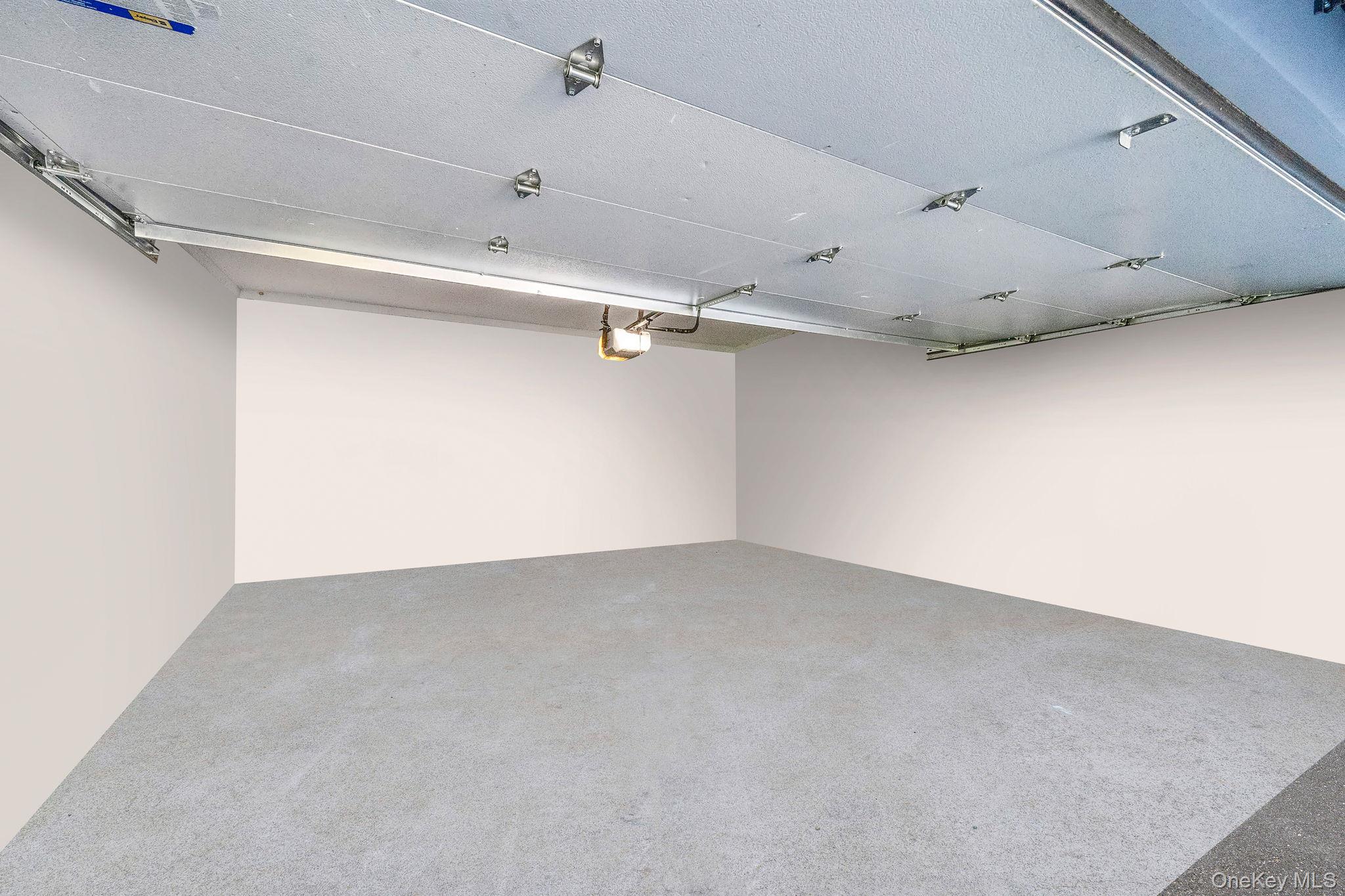 31 Dillon Drive, Dix Hills, NY 11746