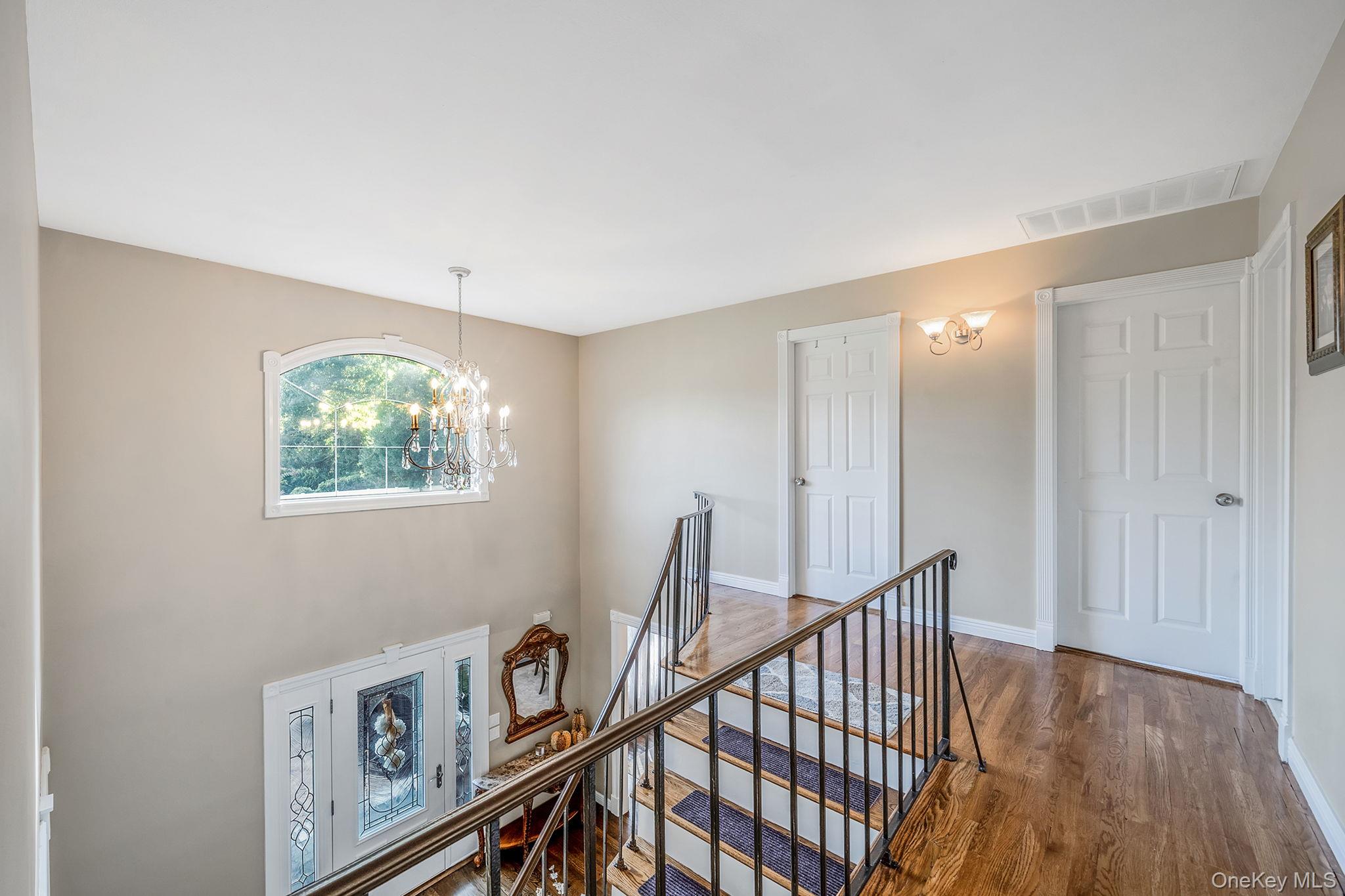 31 Dillon Drive, Dix Hills, NY 11746