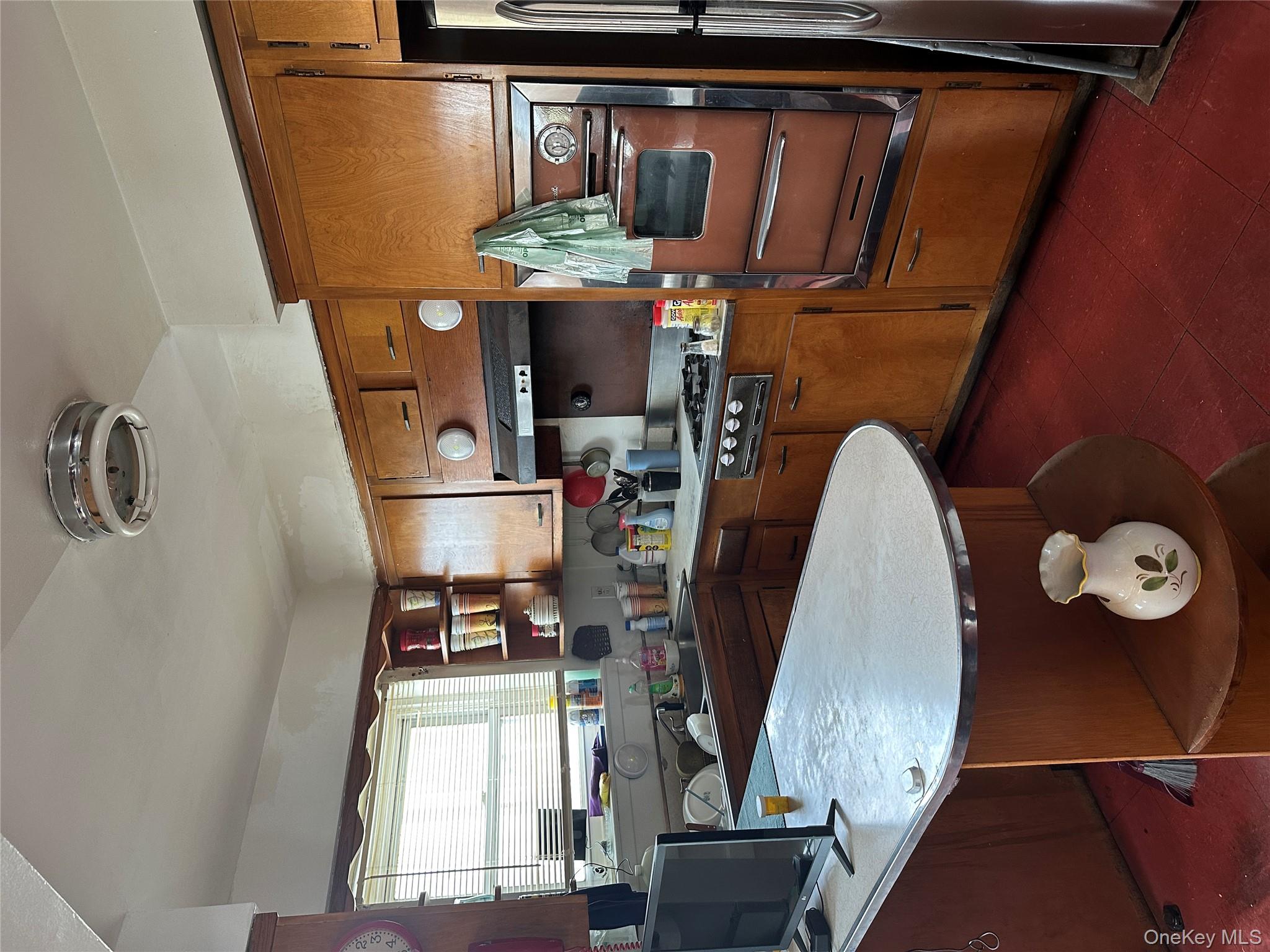 3563 Laconia Avenue, Bronx, NY 10469