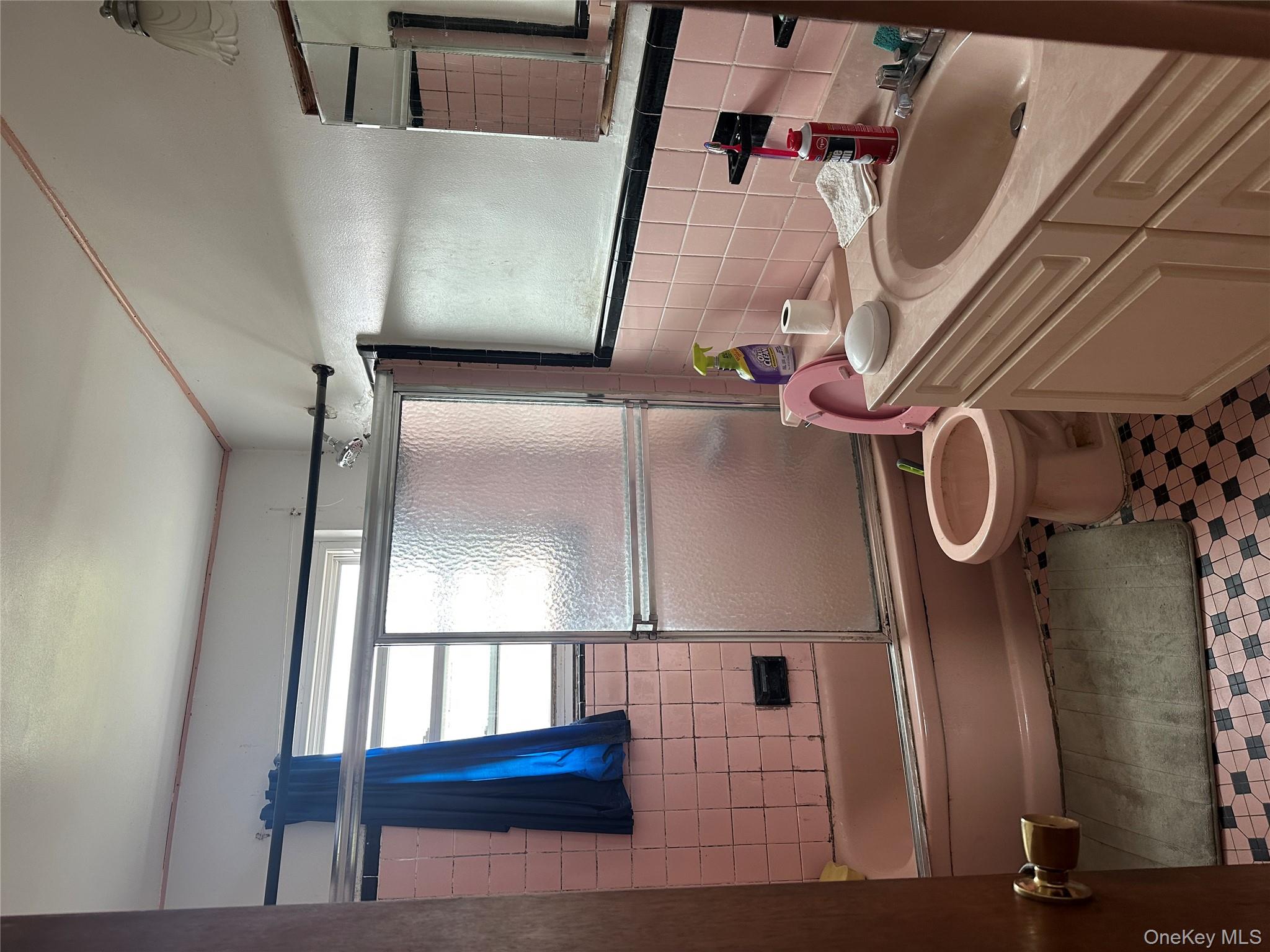 3563 Laconia Avenue, Bronx, NY 10469