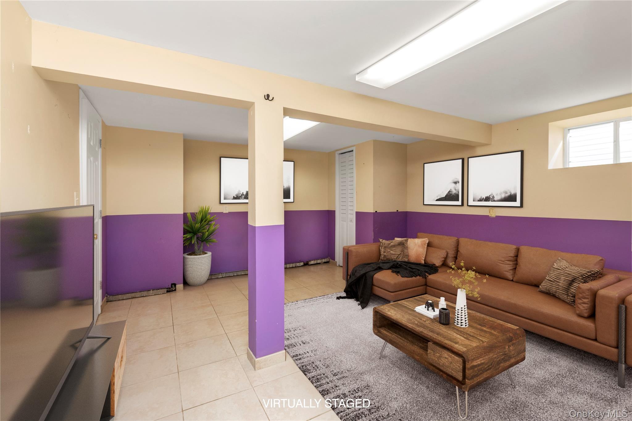 87 Montgomery Avenue, Oceanside, NY 11572