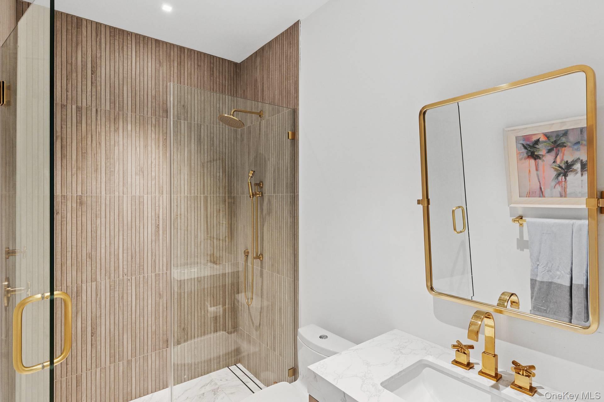 16 Wood Edge Court, Water Mill, NY 11976