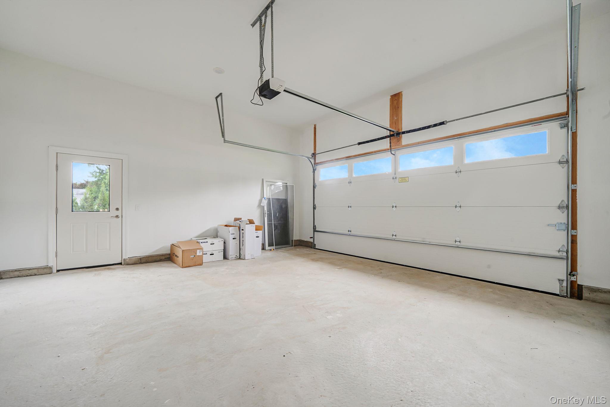 64 Blydenburgh Road, Centereach, NY 11720