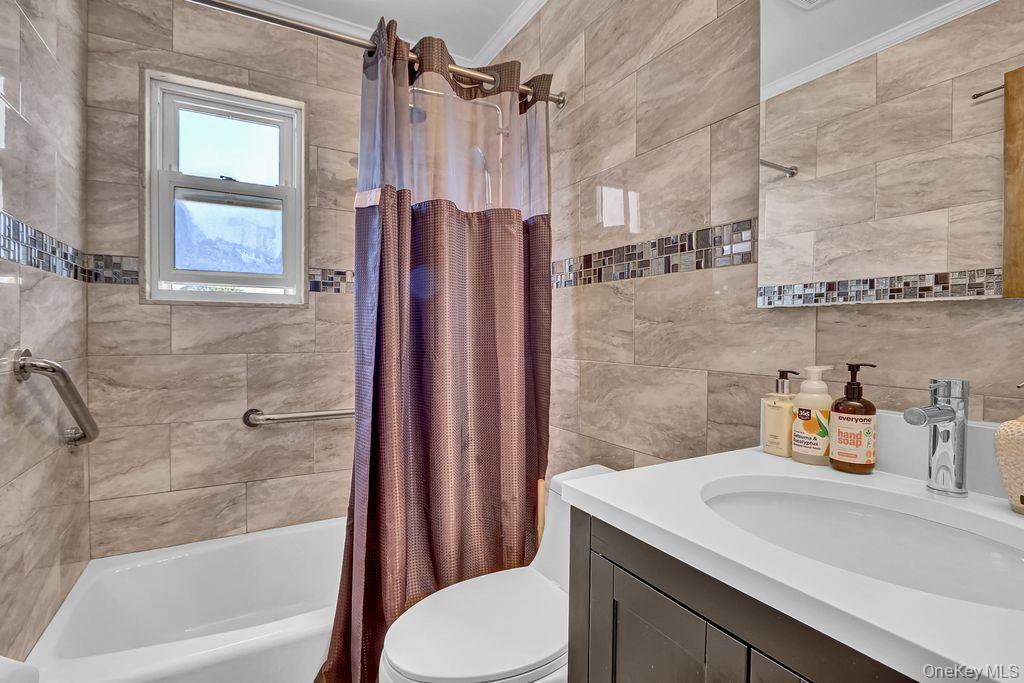 516 Elton Street, Brooklyn, NY 11208