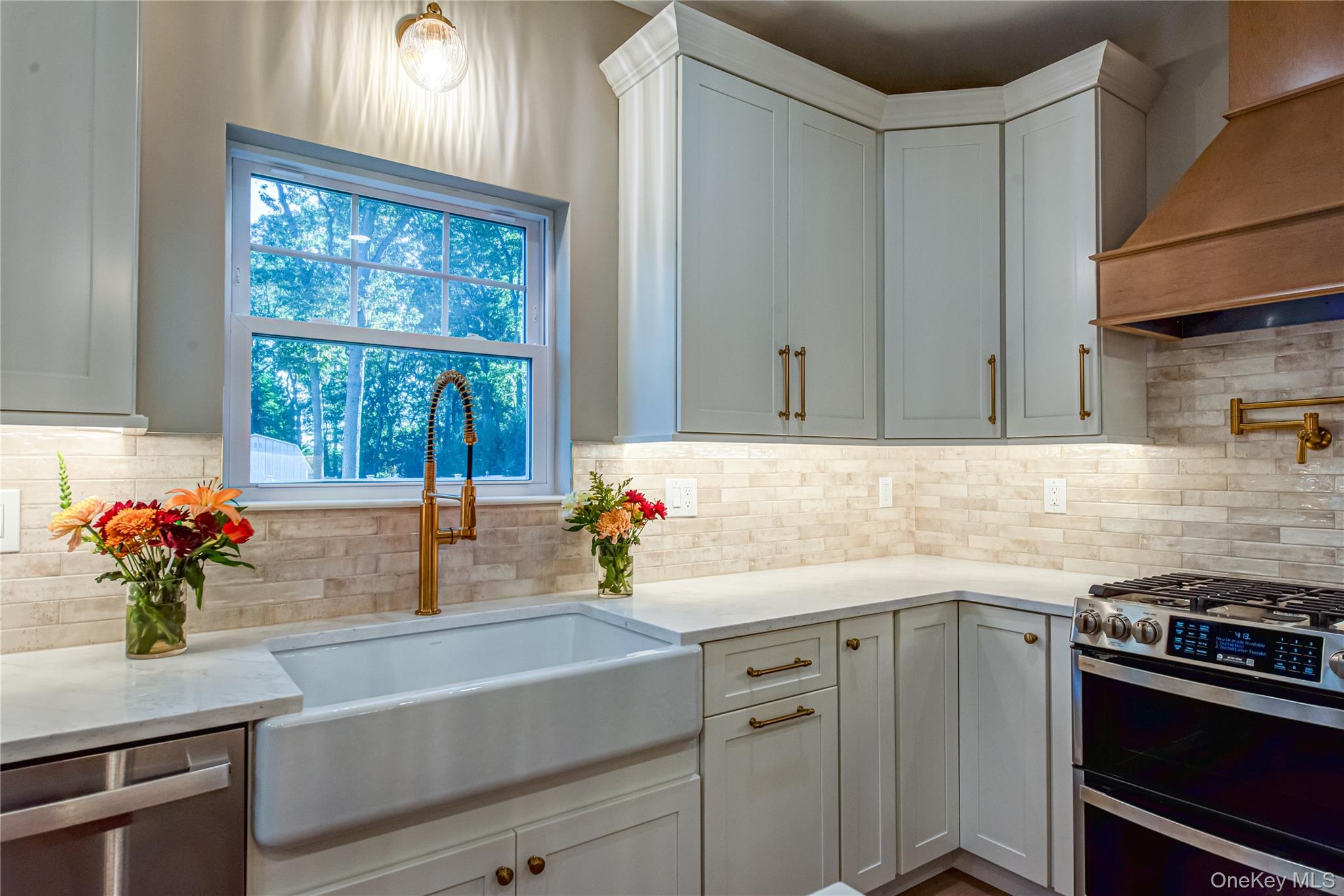 64 Blydenburgh Road, Centereach, NY 11720