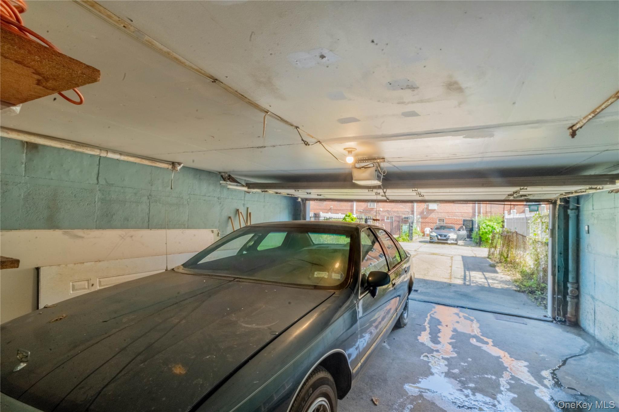 565 E 81st Street, Brooklyn, NY 11236