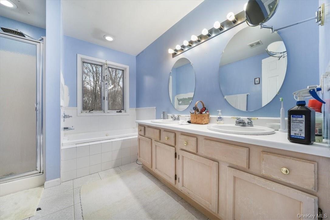 24 James Court, Port Jervis, NY 12771