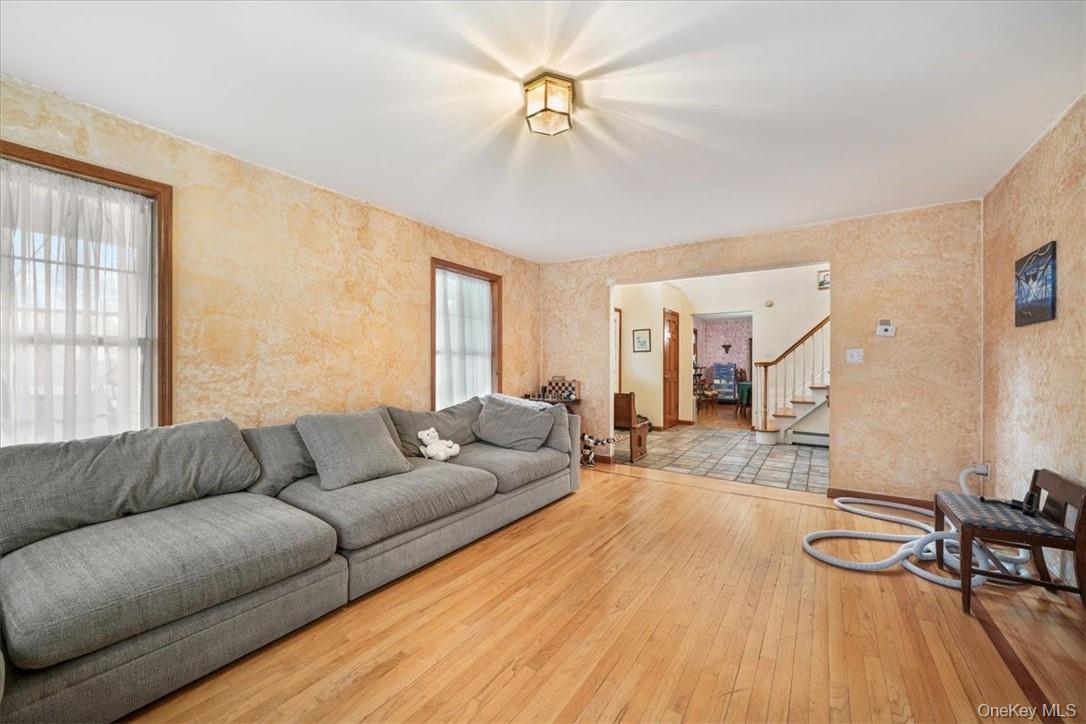 24 James Court, Port Jervis, NY 12771