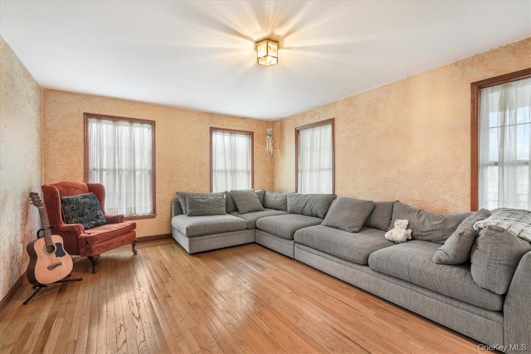 24 James Court, Port Jervis, NY 12771