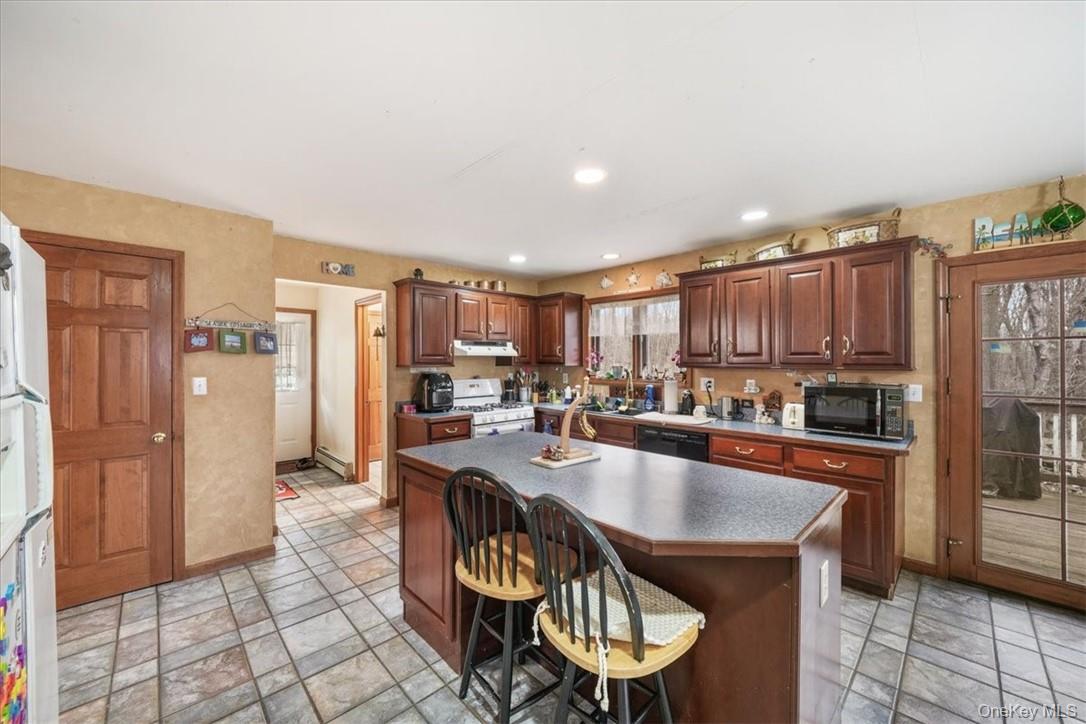 24 James Court, Port Jervis, NY 12771