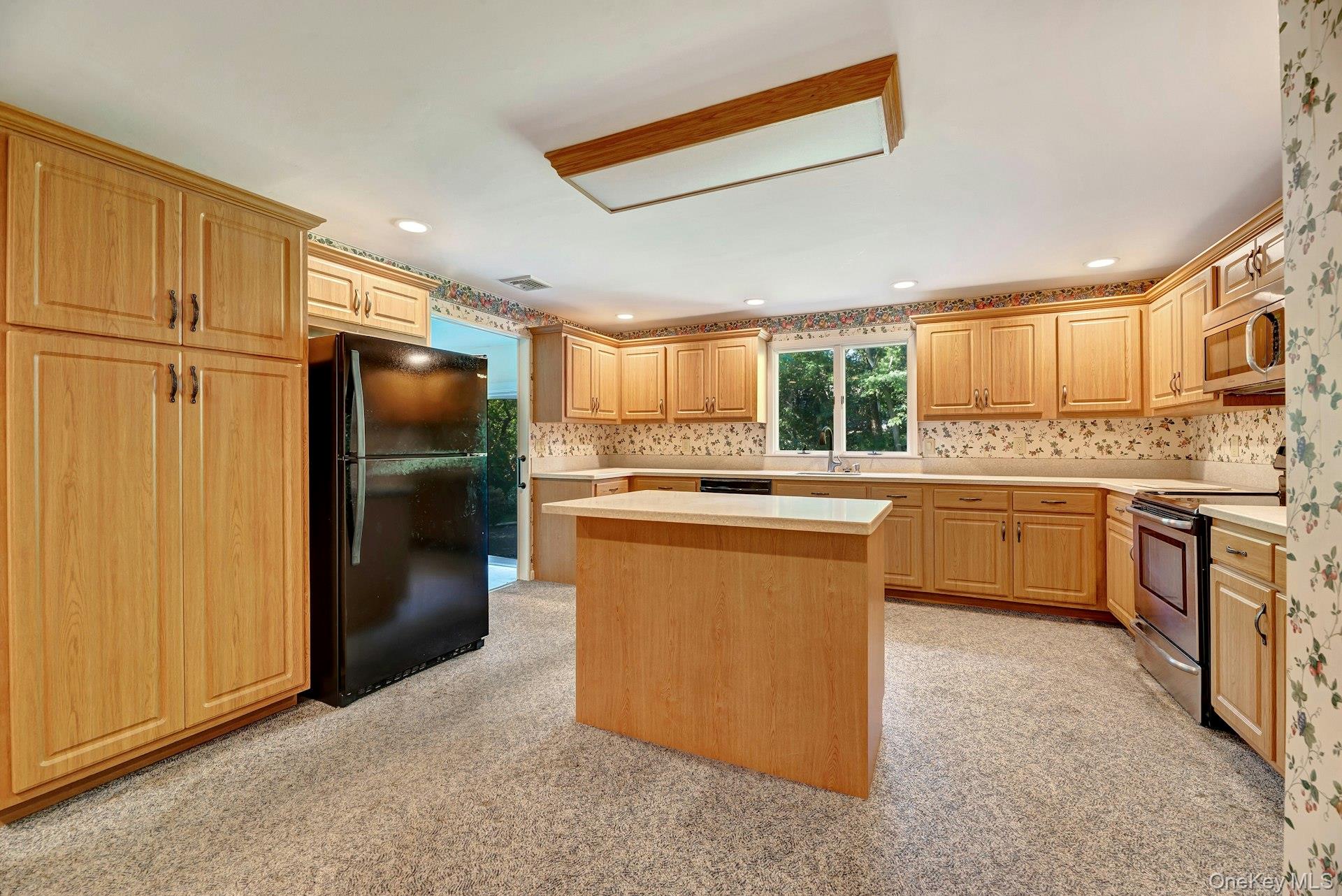 770 Meadow Lane, Mattituck, NY 11952