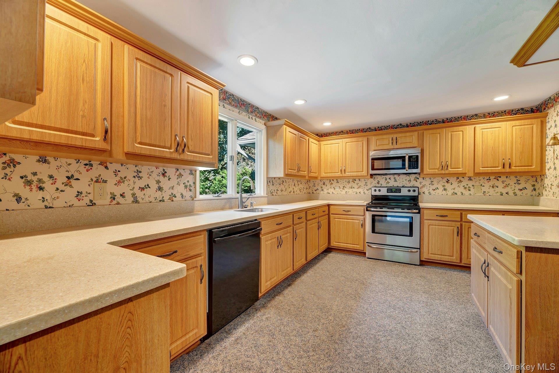 770 Meadow Lane, Mattituck, NY 11952