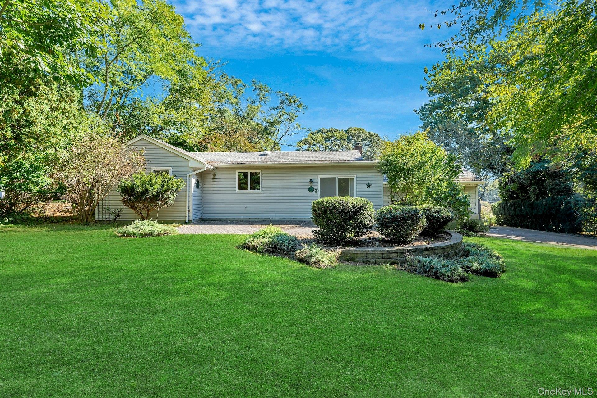 770 Meadow Lane, Mattituck, NY 11952