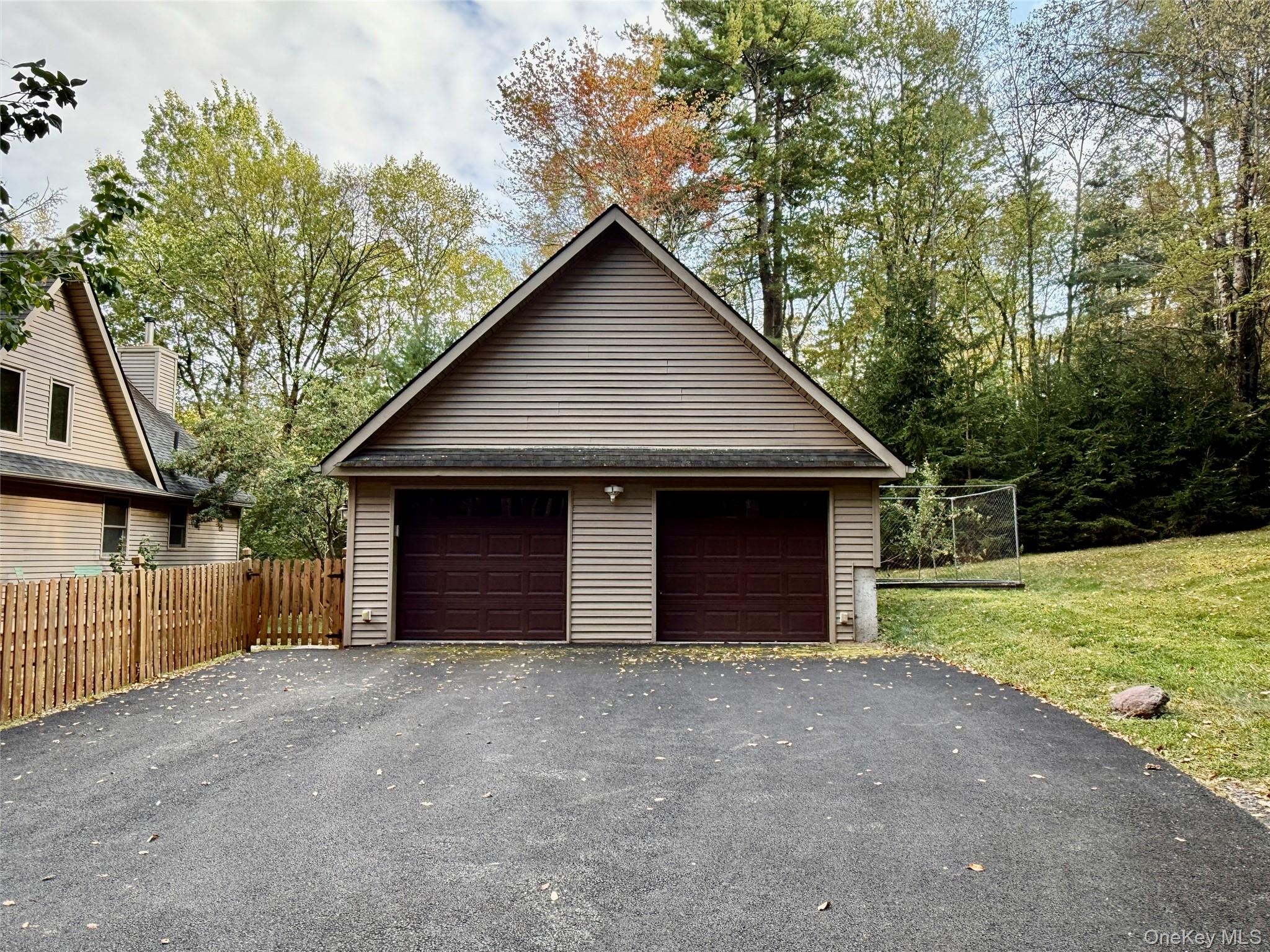 49 Oxford Drive, Bethel, NY 12786