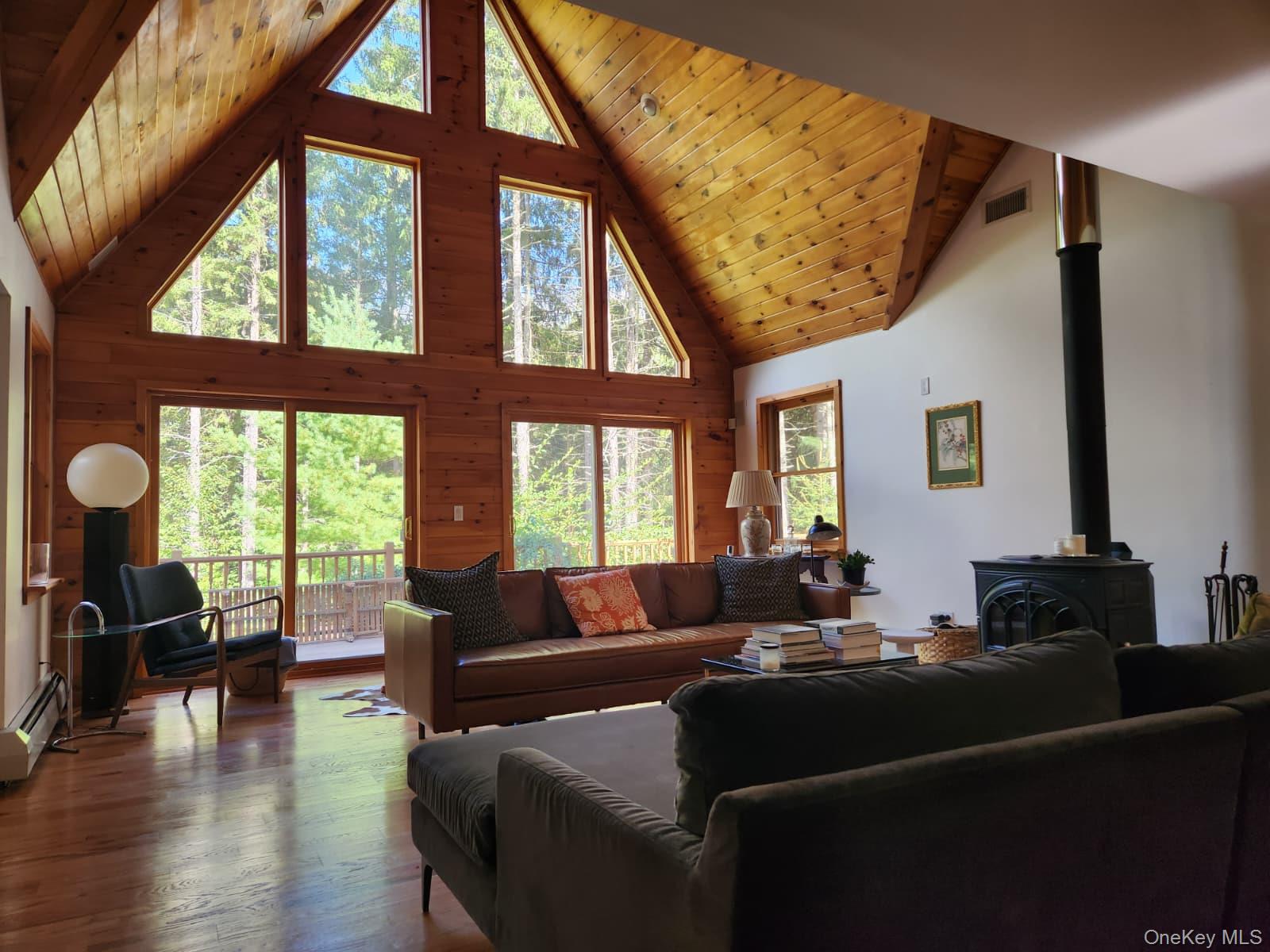 49 Oxford Drive, Bethel, NY 12786