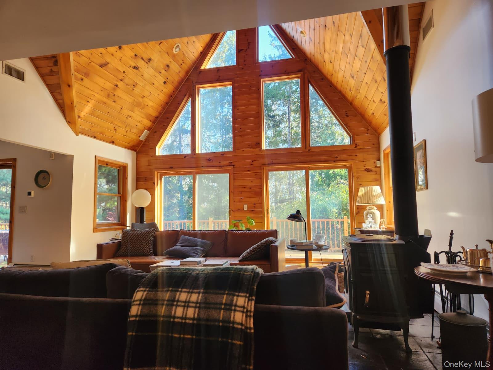 49 Oxford Drive, Bethel, NY 12786