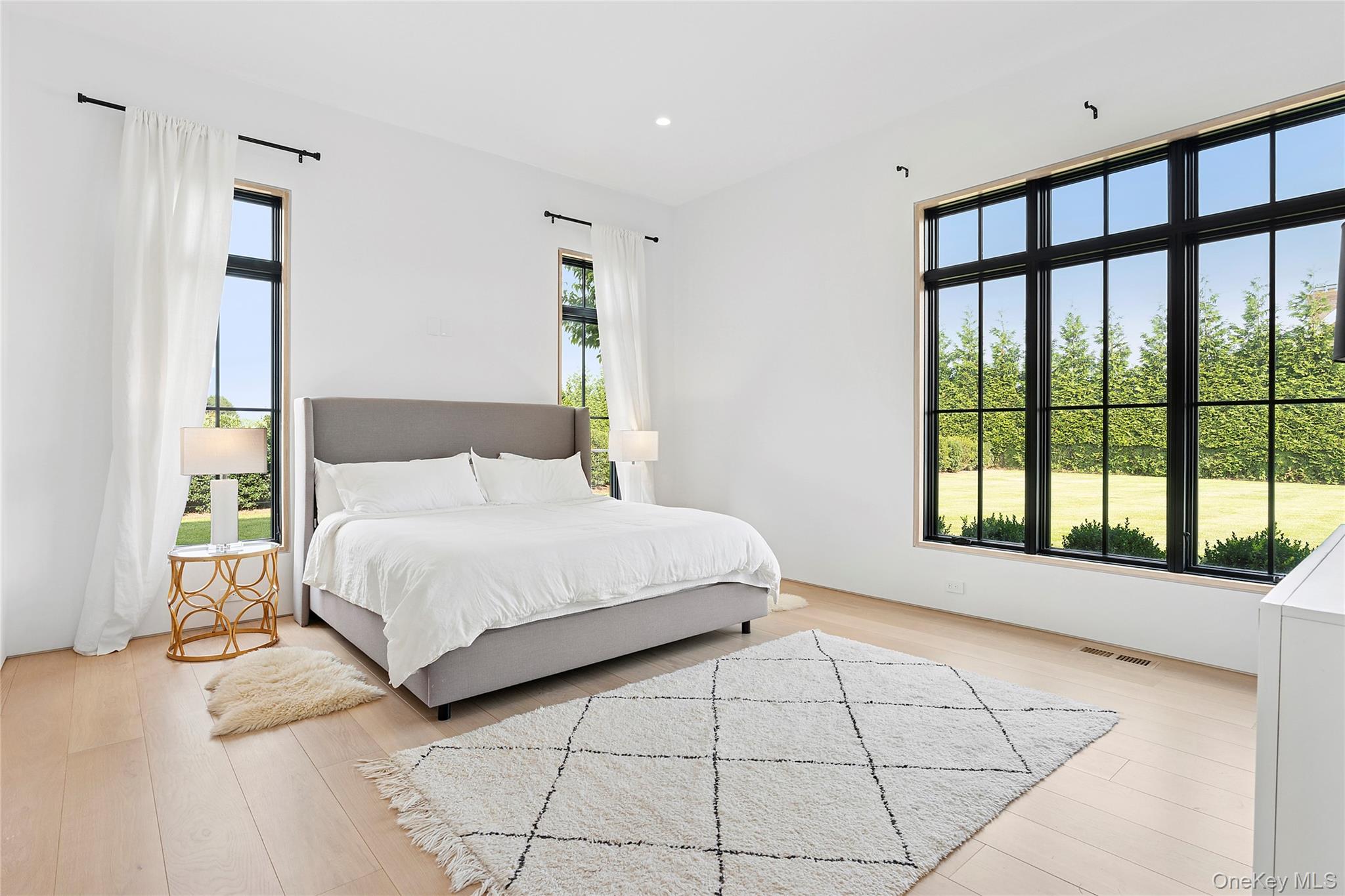 58 Clearview Farm Road, Southampton, NY 11968