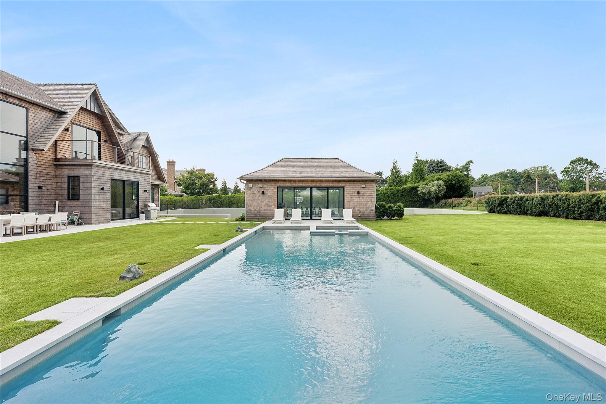 58 Clearview Farm Road, Southampton, NY 11968