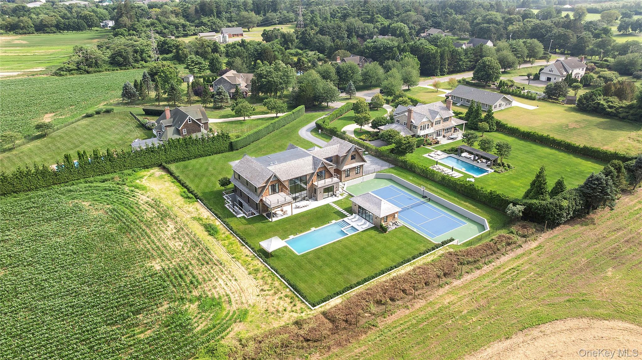 58 Clearview Farm Road, Southampton, NY 11968