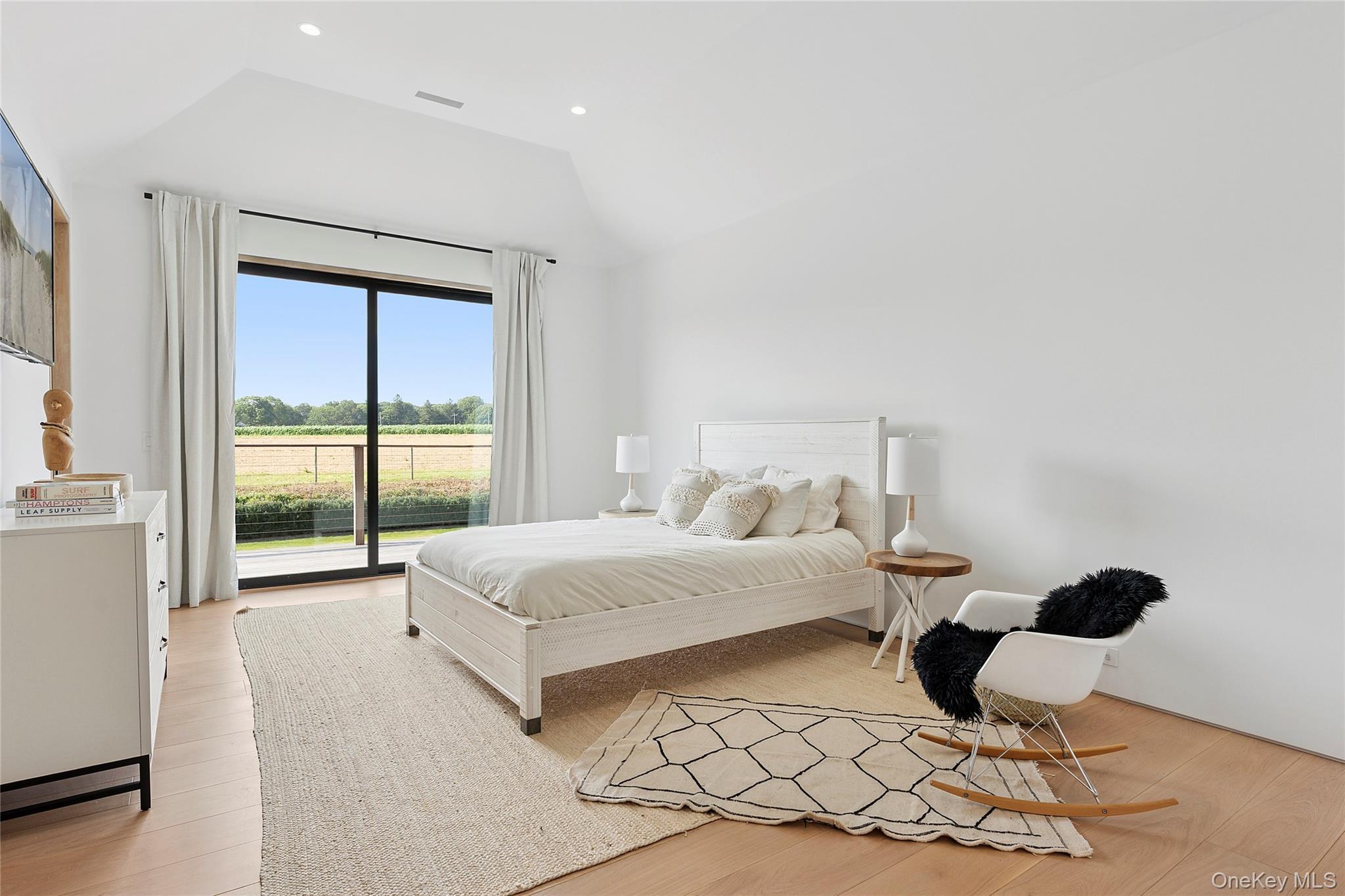 58 Clearview Farm Road, Southampton, NY 11968