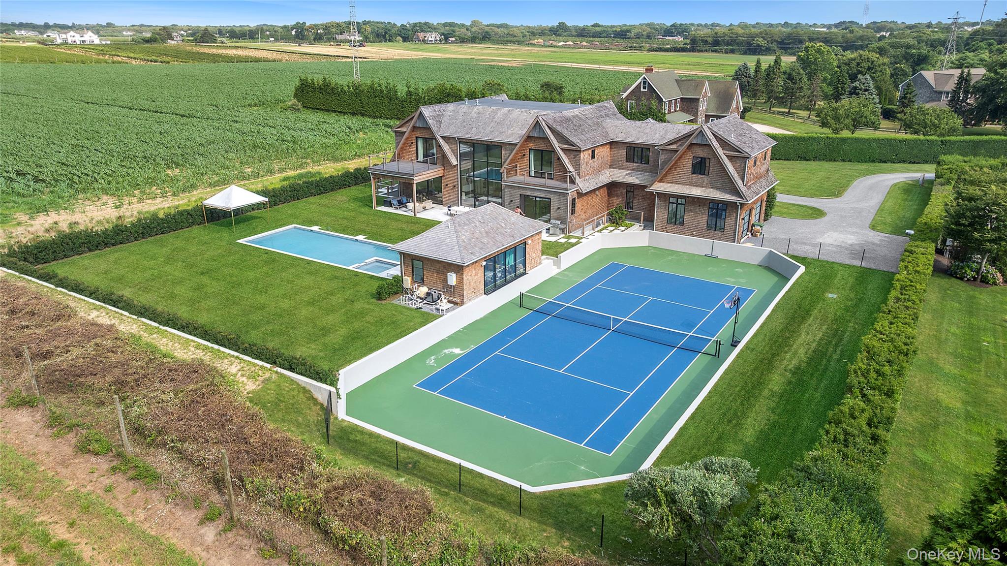 58 Clearview Farm Road, Southampton, NY 11968