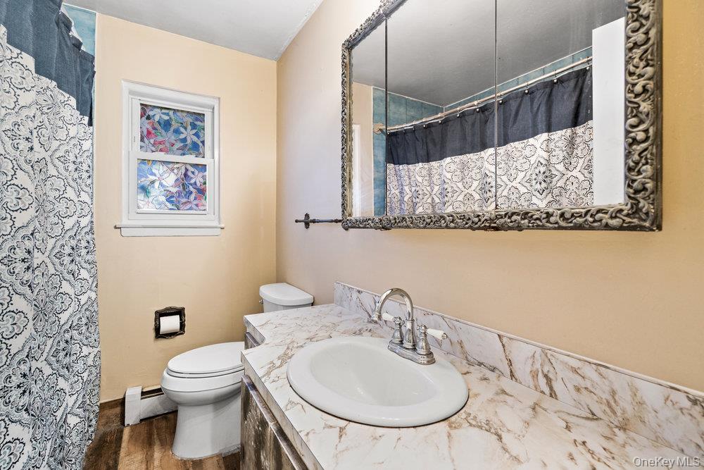 209 Claremont Avenue, West Babylon, NY 11704