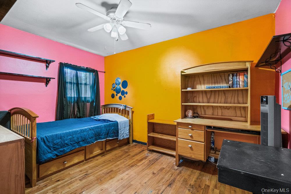 209 Claremont Avenue, West Babylon, NY 11704