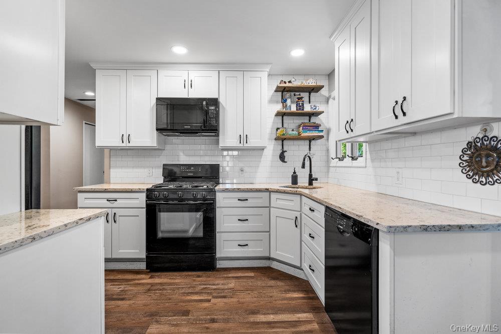 209 Claremont Avenue, West Babylon, NY 11704