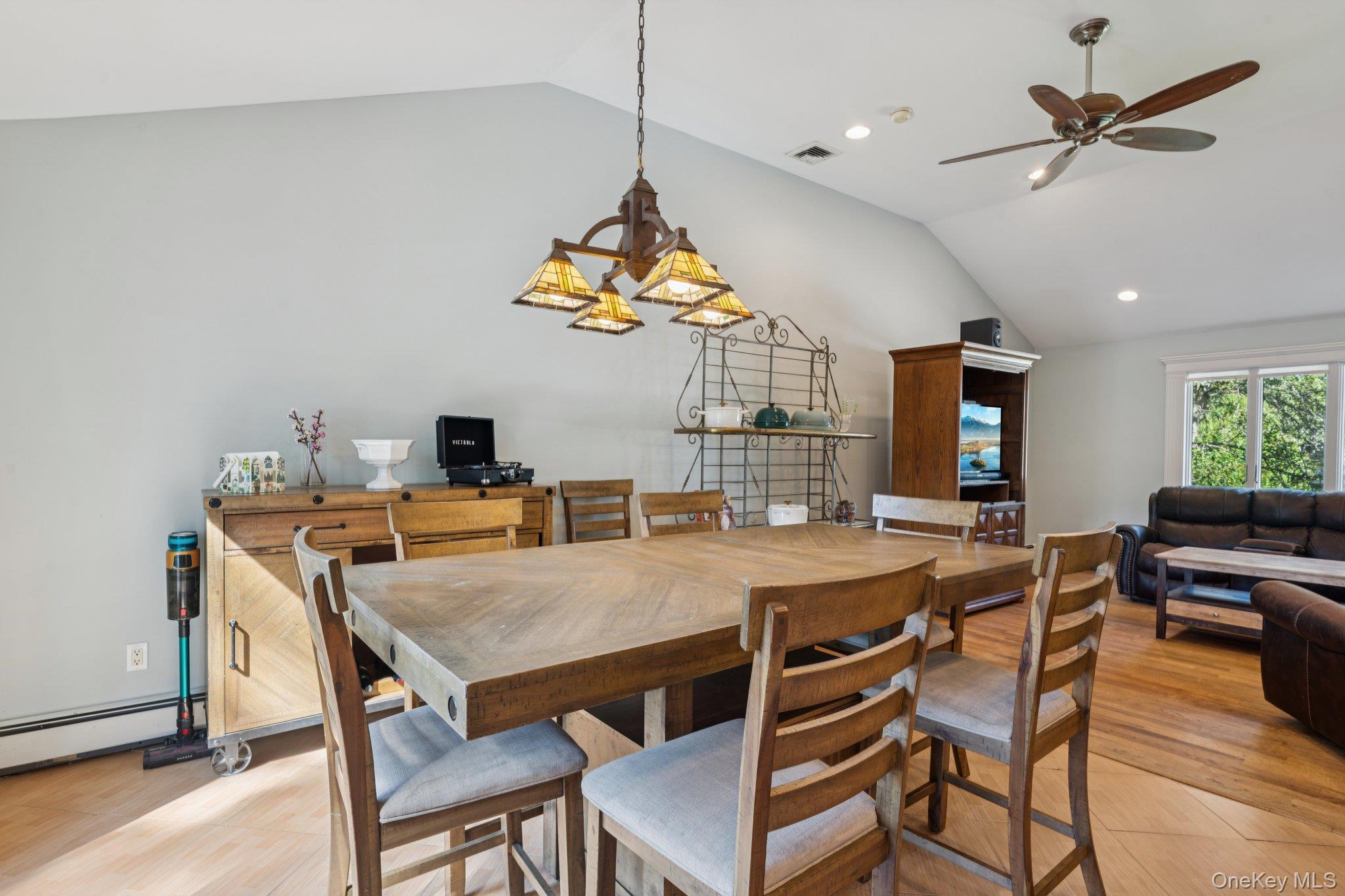 12 Wesleyan Road, Commack, NY 11725