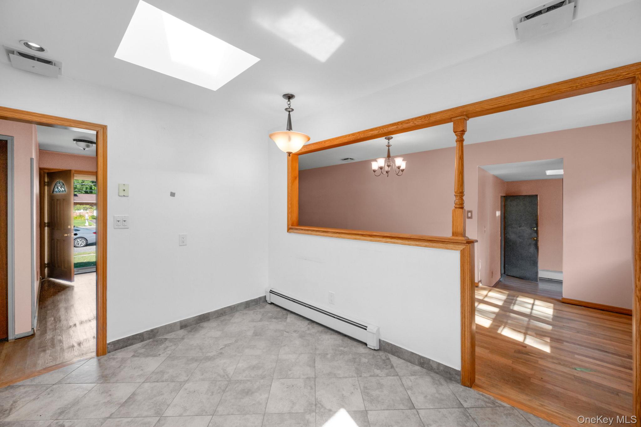 32 Seaman Neck Road, Dix Hills, NY 11746