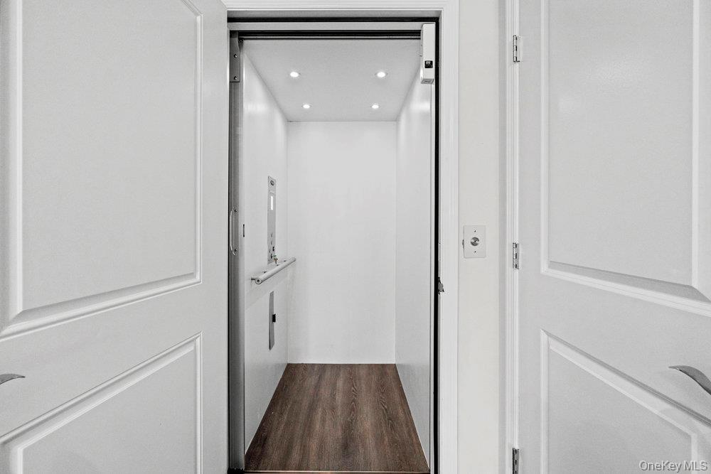 295 Silver Timber Drive, Yaphank, NY 11980