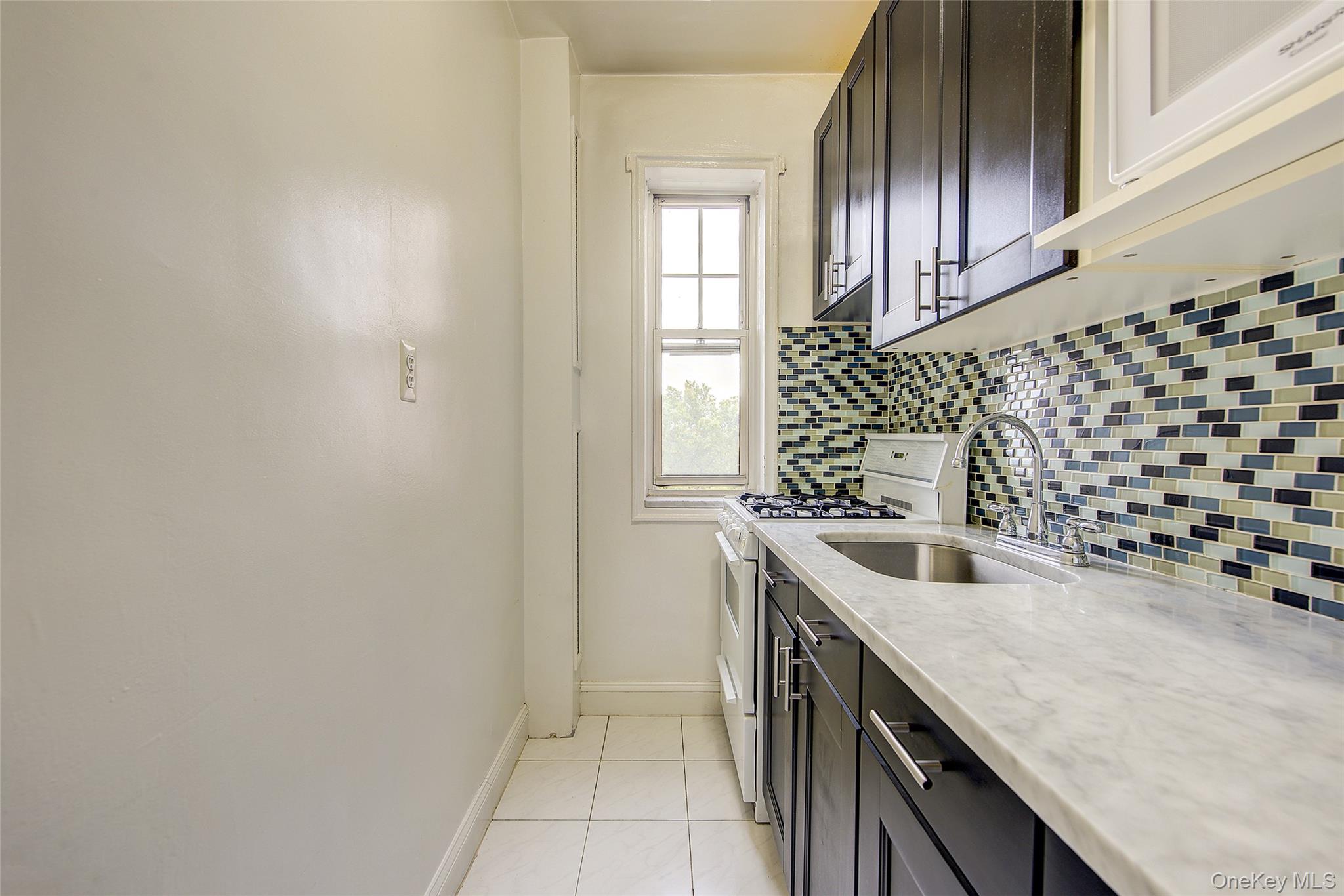 76-35 113th Street # 6C, Forest Hills, NY 11375