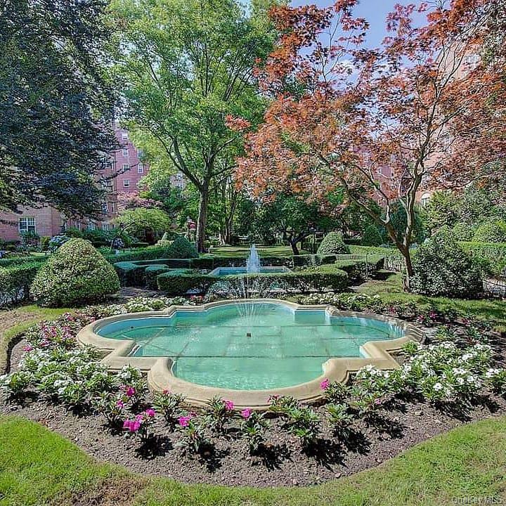 76-35 113th Street # 6C, Forest Hills, NY 11375